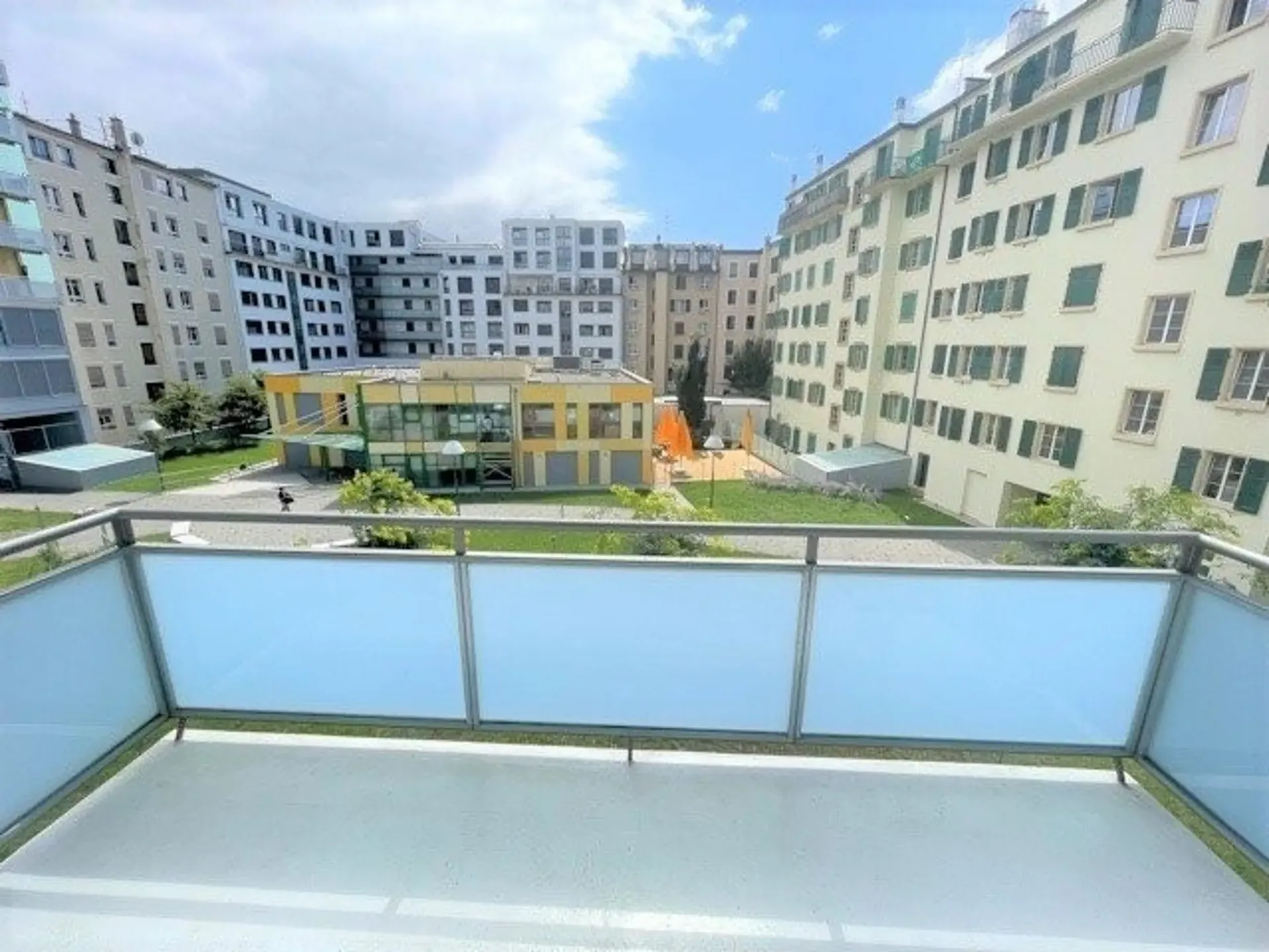 Zweizimmerwohnung im Plainpalais-Viertel