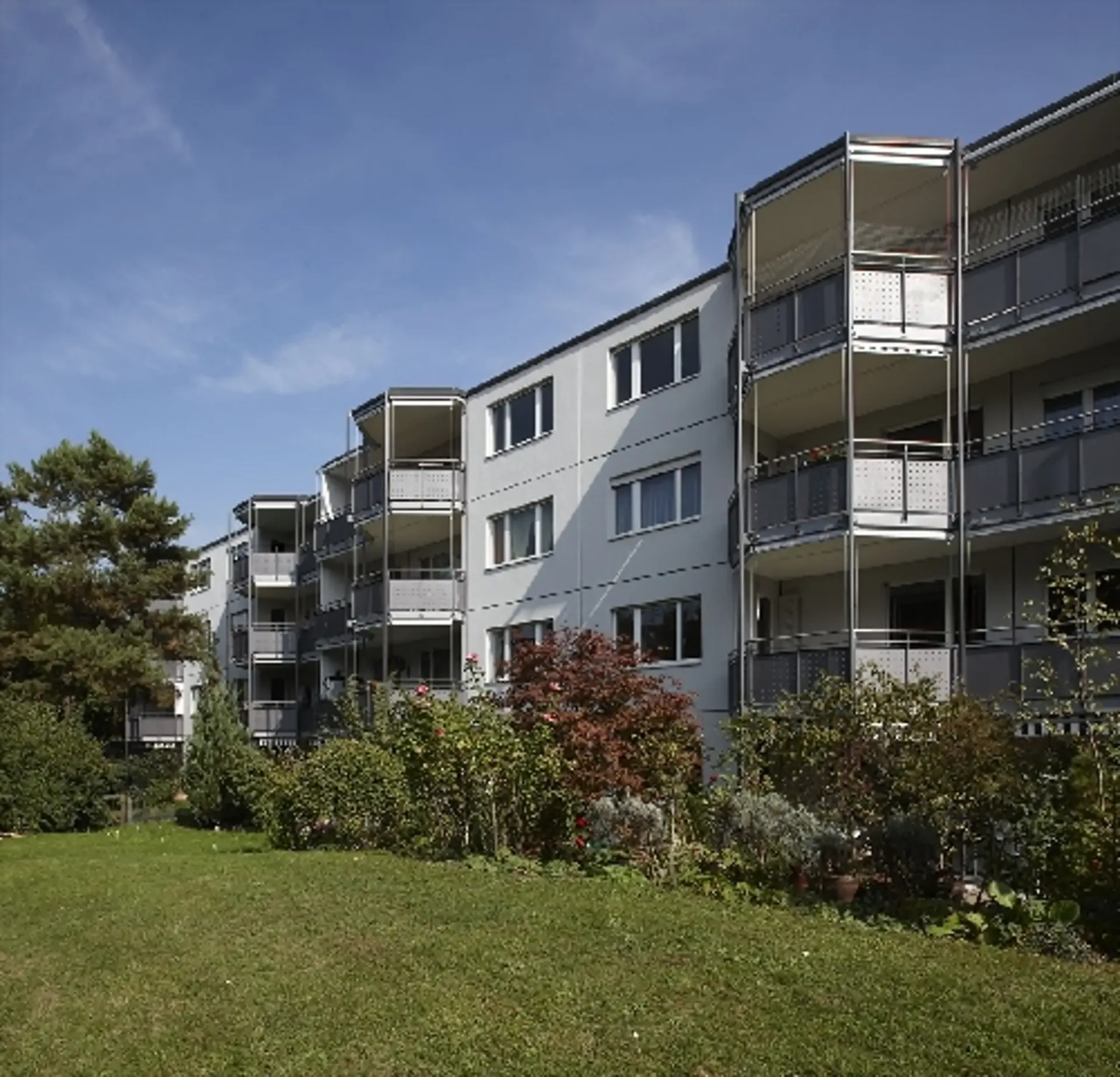 Spacious apartment with garden seating