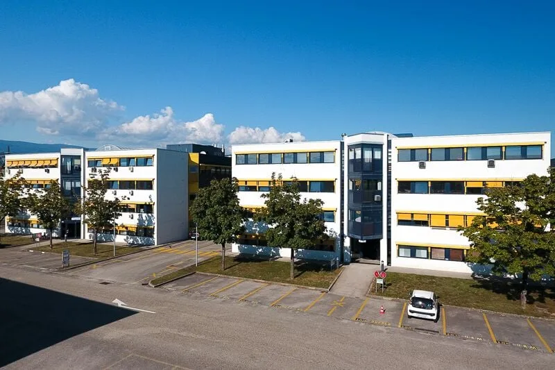 Schöne Fläche von insgesamt 65 m2