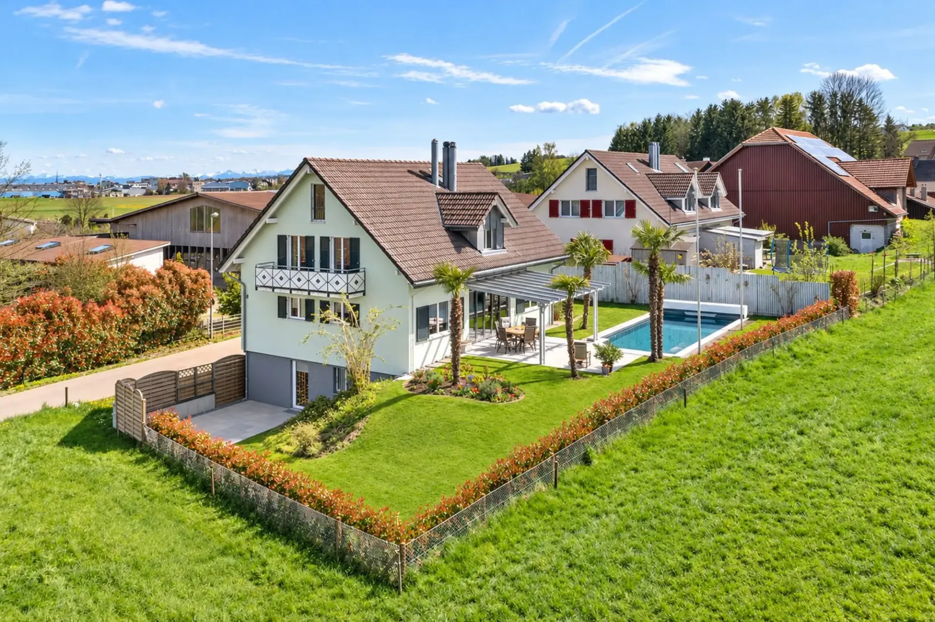 Charmantes 7.5-Zimmer-Landhaus in Biessenhofen – Sofort verfügbar!