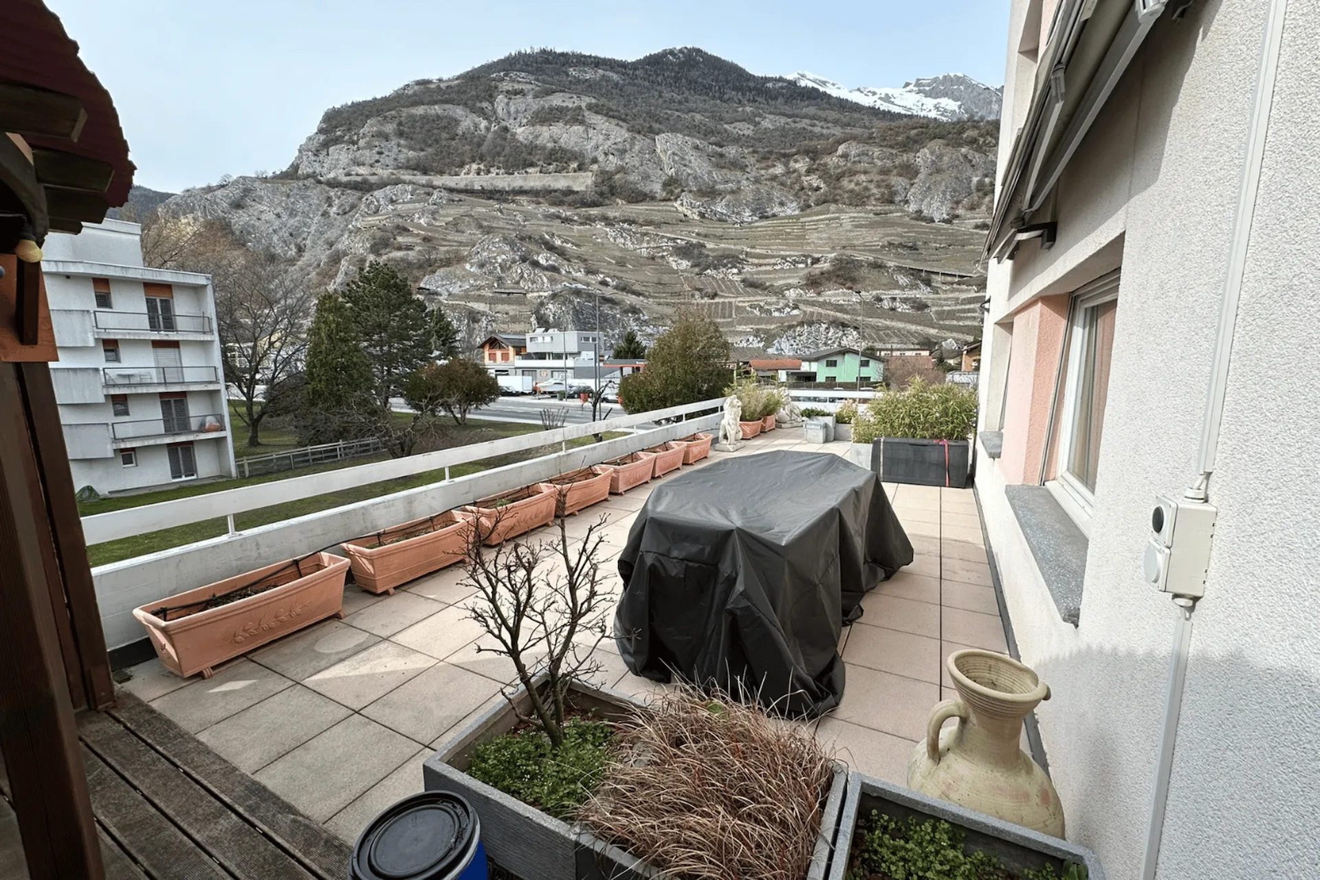 Viager - Opportunité d’investissement avec cet appartement avec terrasse à Ardon (VS)