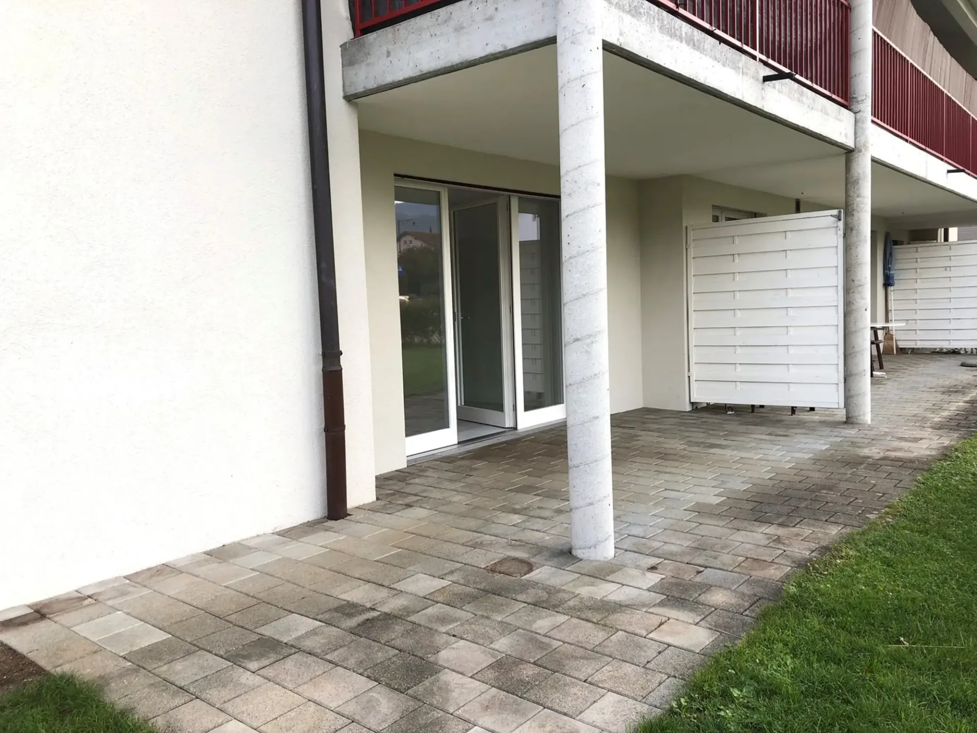 Grosszügie 4.5-Zimmerwohnung mit Gartensitzplatz