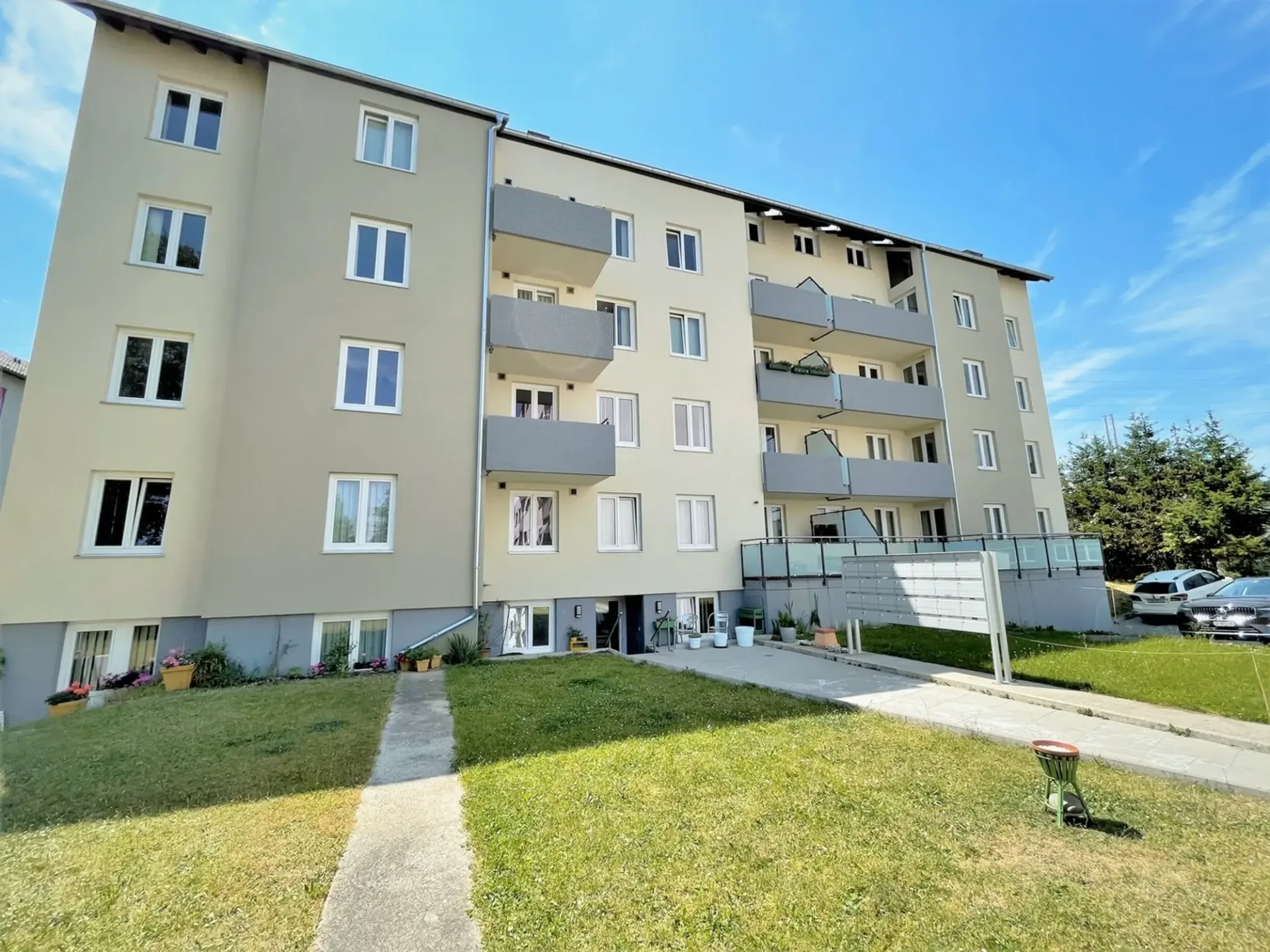 Wohnung mit 3 Zimmern und Balkon in Courrendlin
