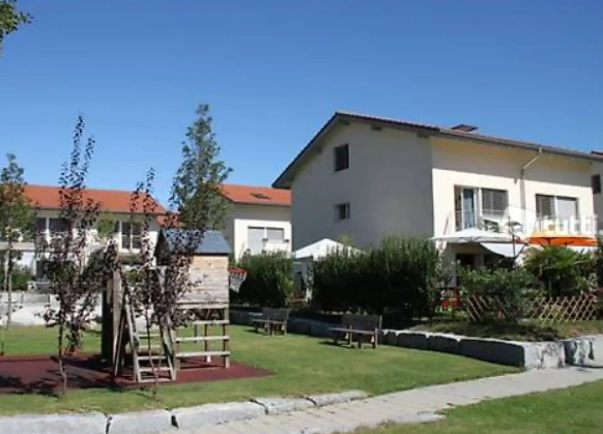 Maison mitoyenne de 5,5 pièces avec 2 EHP inclus