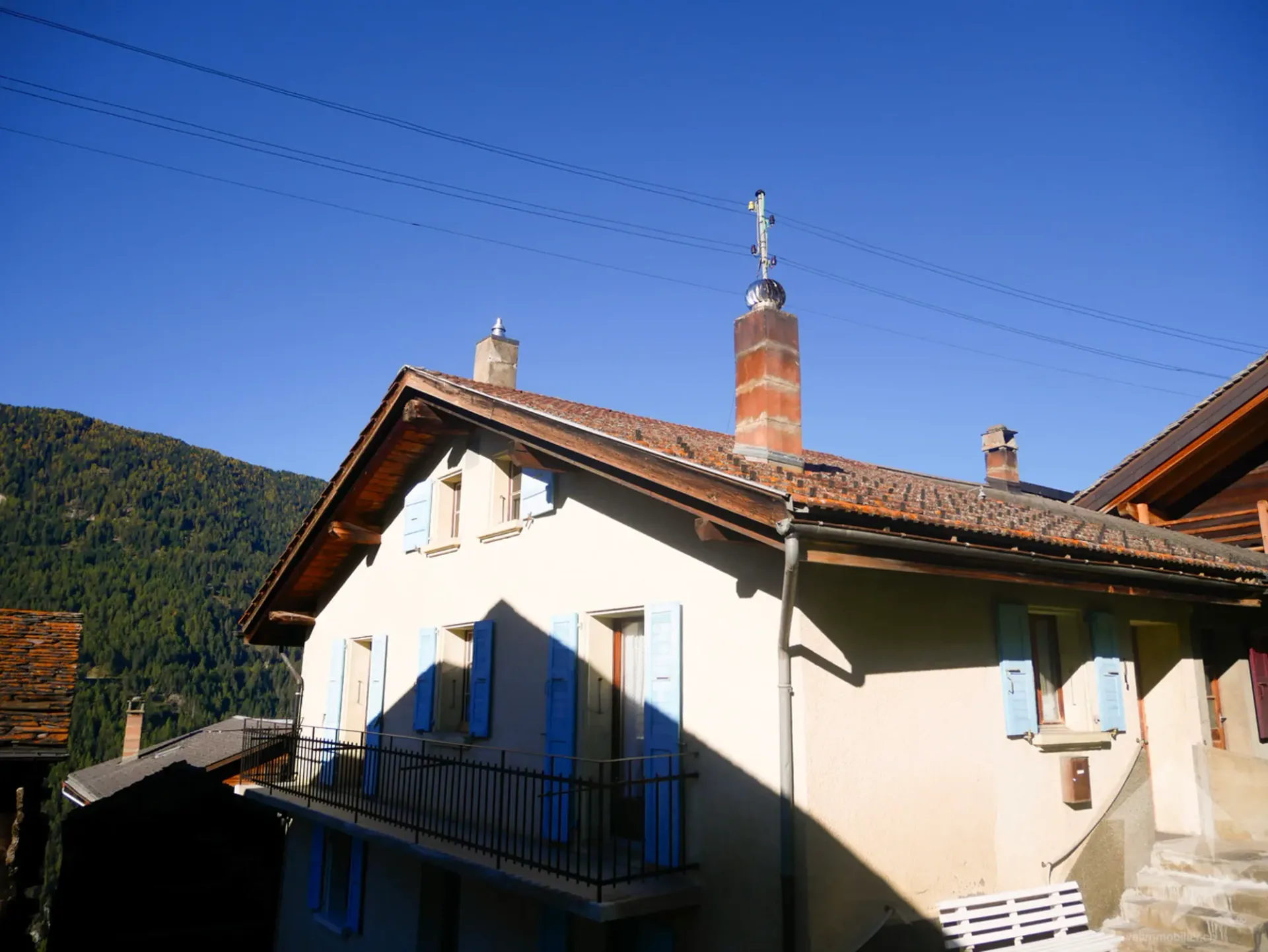 4,5 Zimmer, zu renovieren in einem Dorfhaus in Chandonne