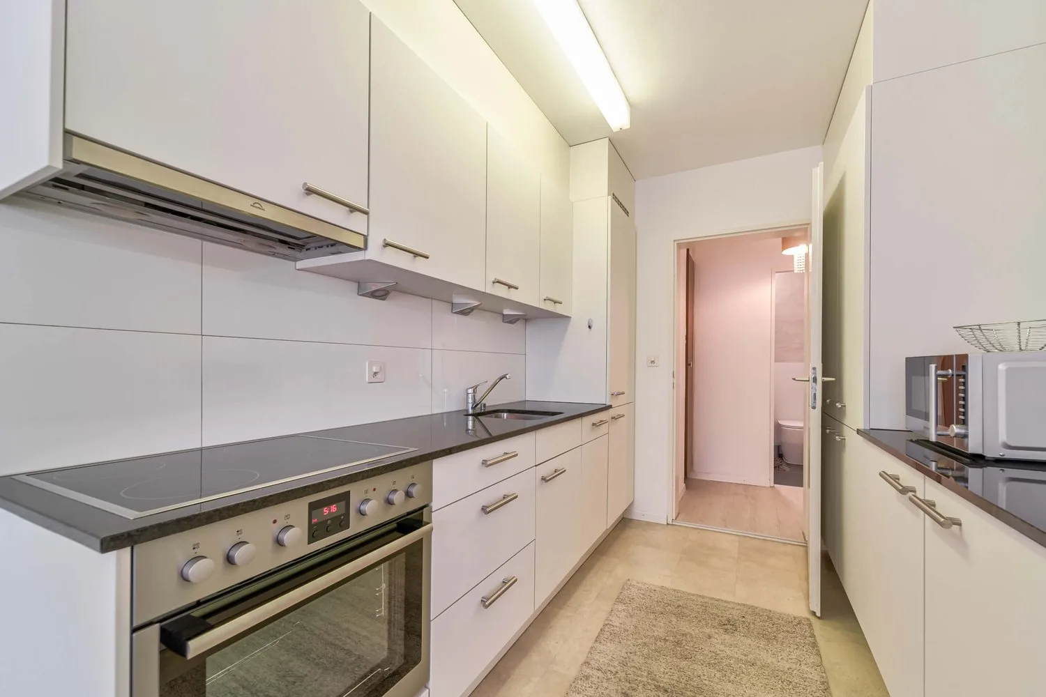 Renovierte 3.5-Zimmer-Wohnung in Pratteln mit Balkon