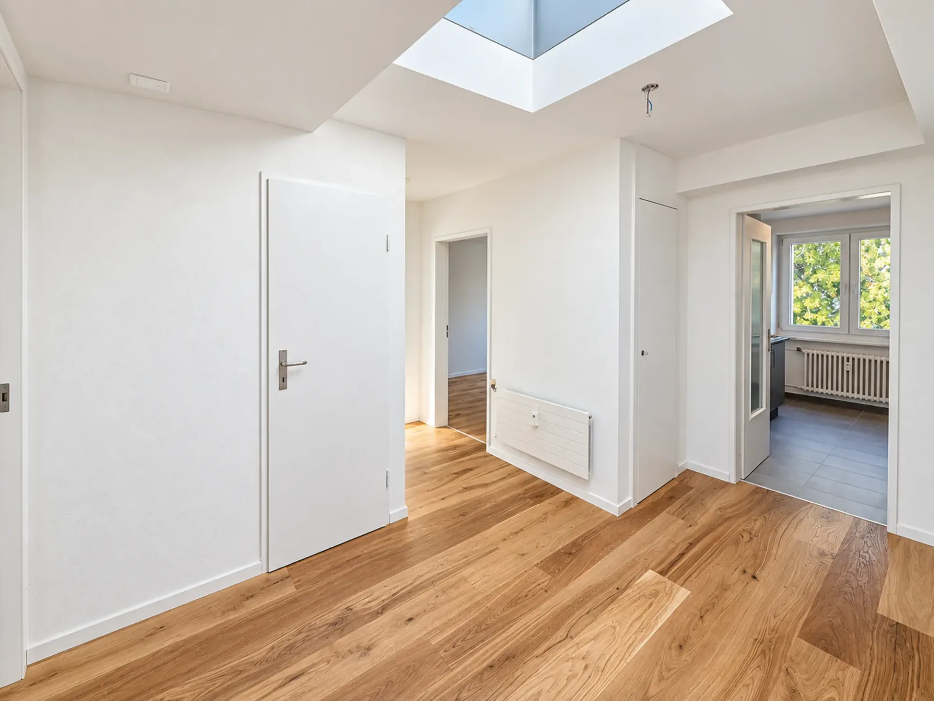 4.5-Zimmer-Wohnung mit Balkon ,1 Bad und 1 Seperaten WC in Füllinsdorf – ab sofort verfügbar!