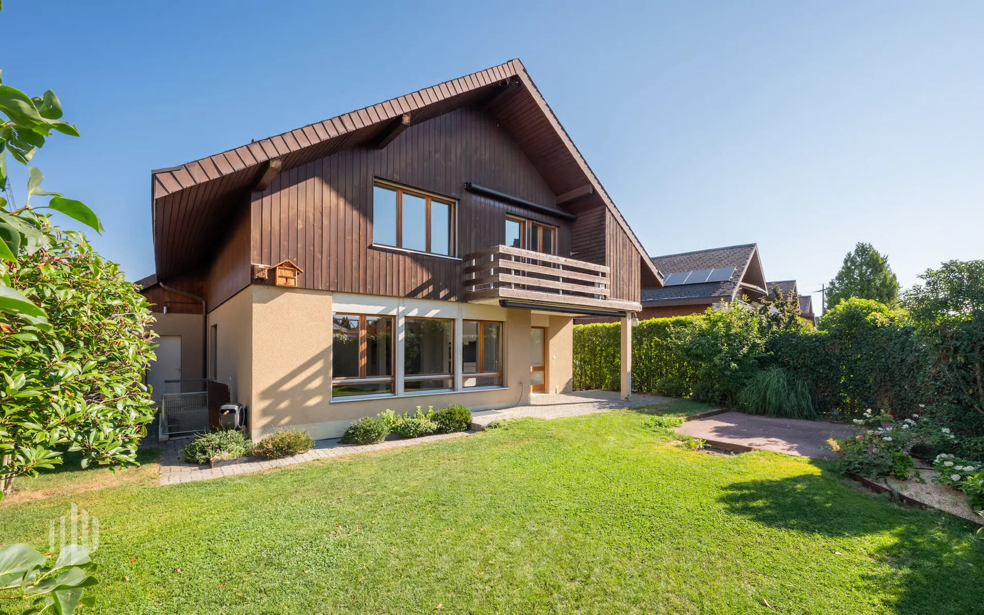ImmoWyss -  Wohngefühl mit Weitblick im charmanten Einfamilienhaus