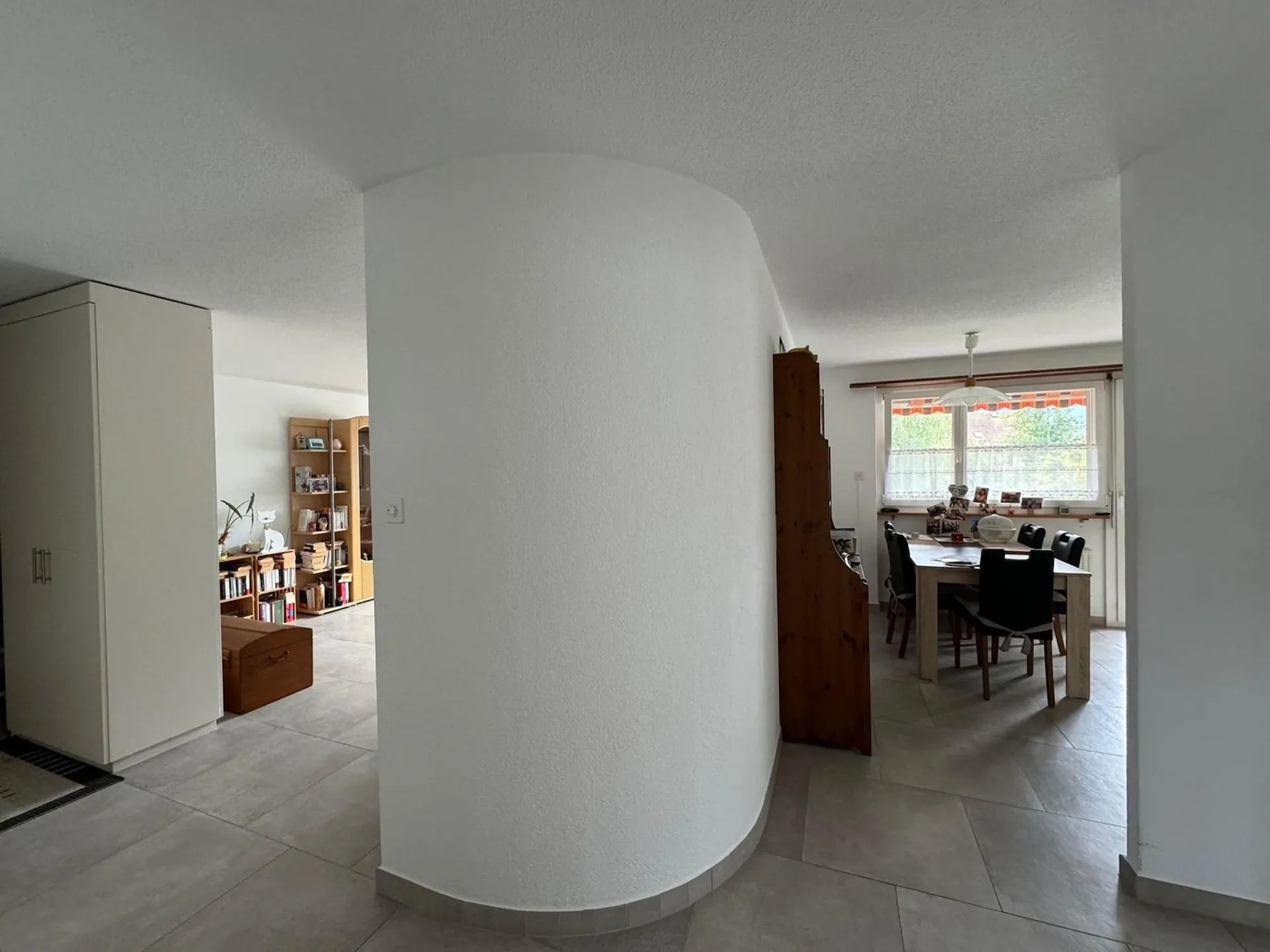 Wohnung mit 4.5 Zimmern, mit Balkon