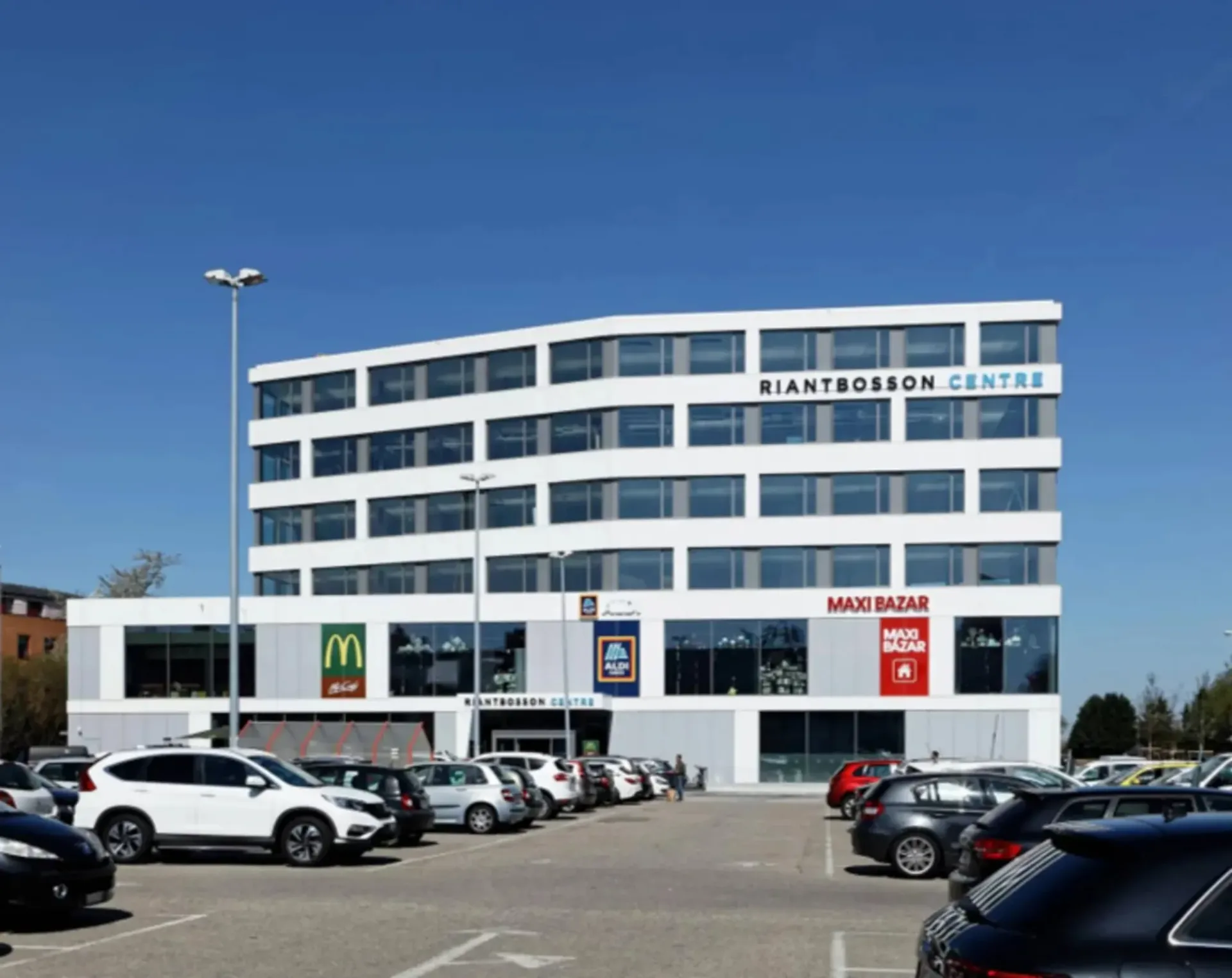 Verwaltungsflächen in einem Aktivitätszentrum