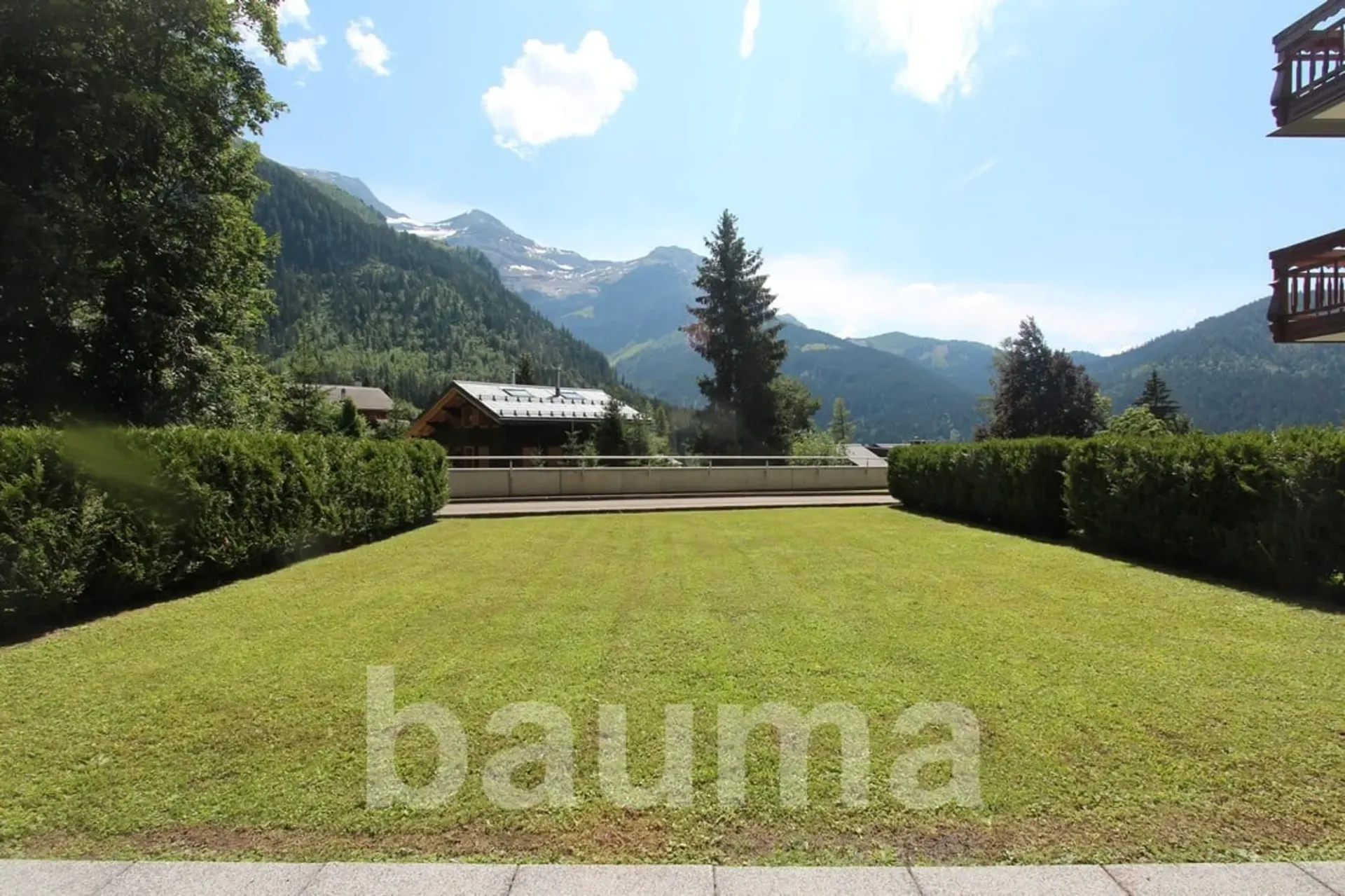 LOT 1 - 4,5 Zimmer-Duplex mit Garten