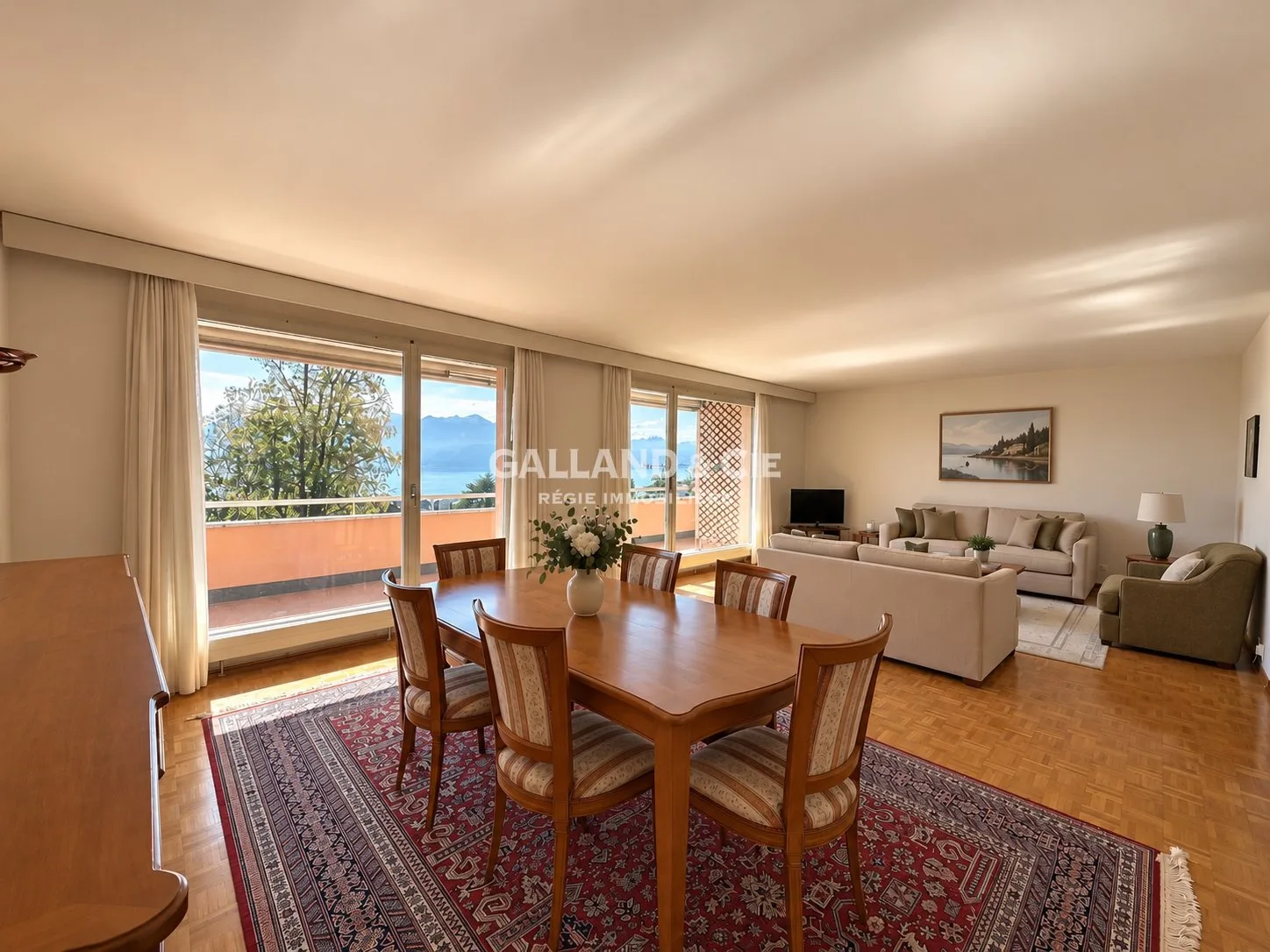 Geräumige 3.5-Zimmer-Wohnung mit Blick - ~ 130 m² - Mousquines-Verdeil-Viertel