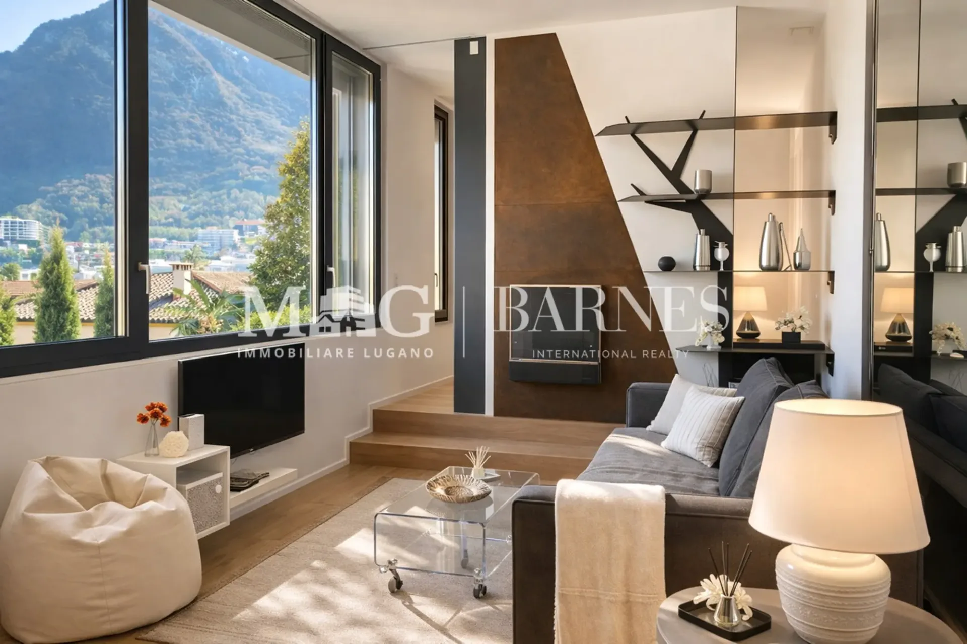 Lugano Centro vicino LAC: Appartamento 2.5 locali vista lago