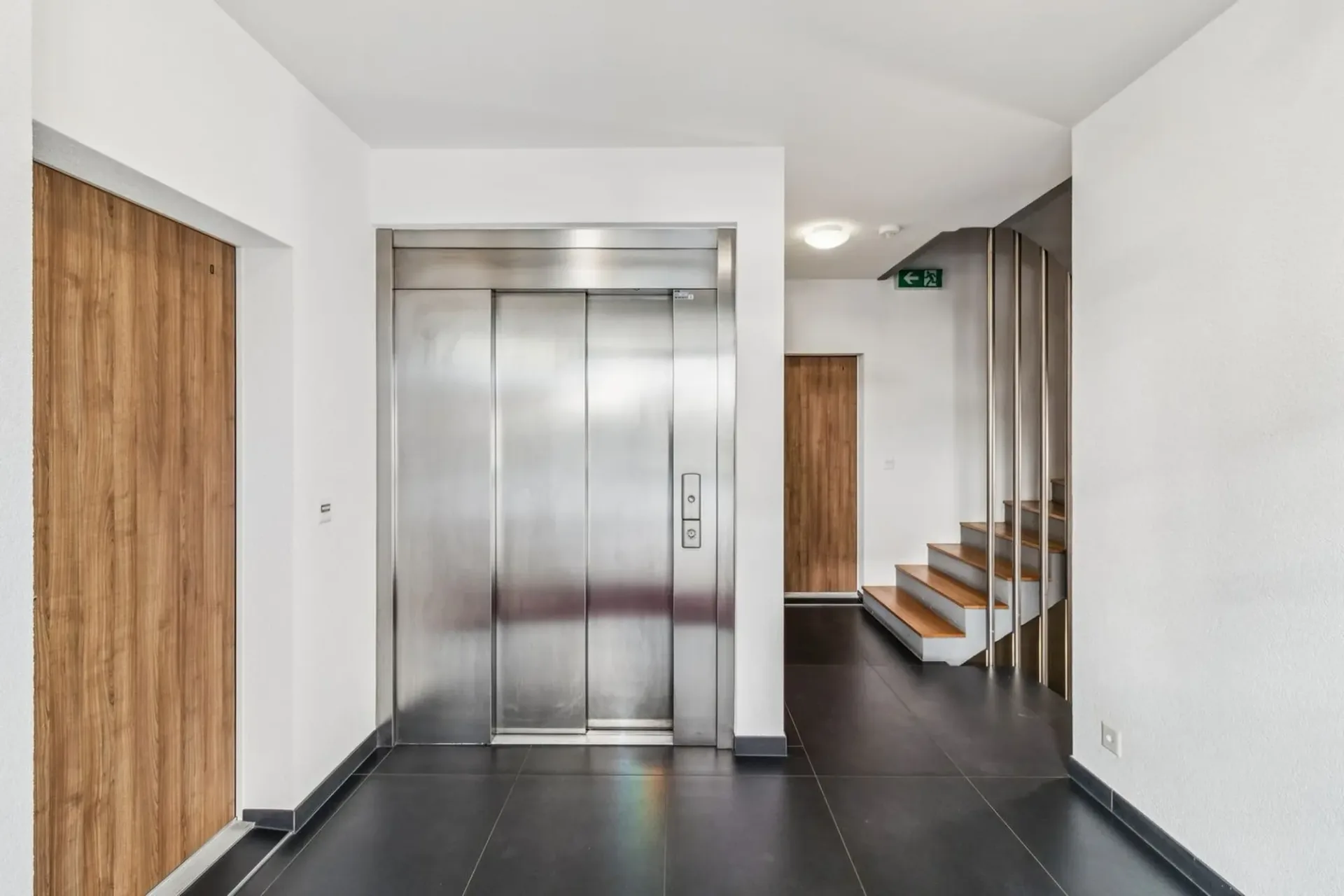 Rare attique-duplex moderne à Lausanne