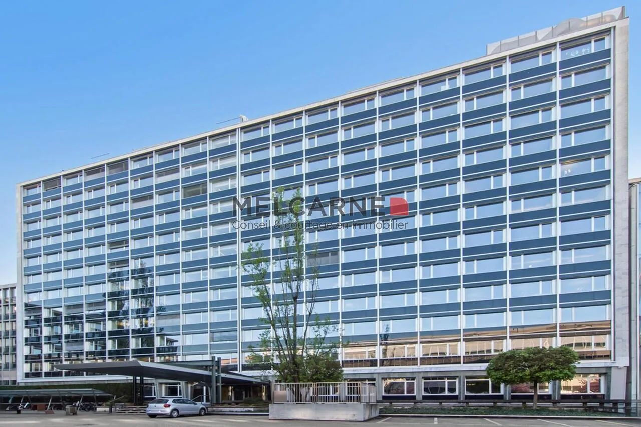 Bureaux d'env. 1000 m² - vue imprenable