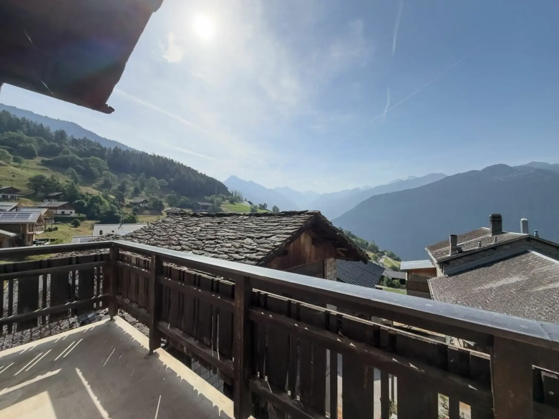 Charmantes Apartment mit Panoramablick auf das Tal