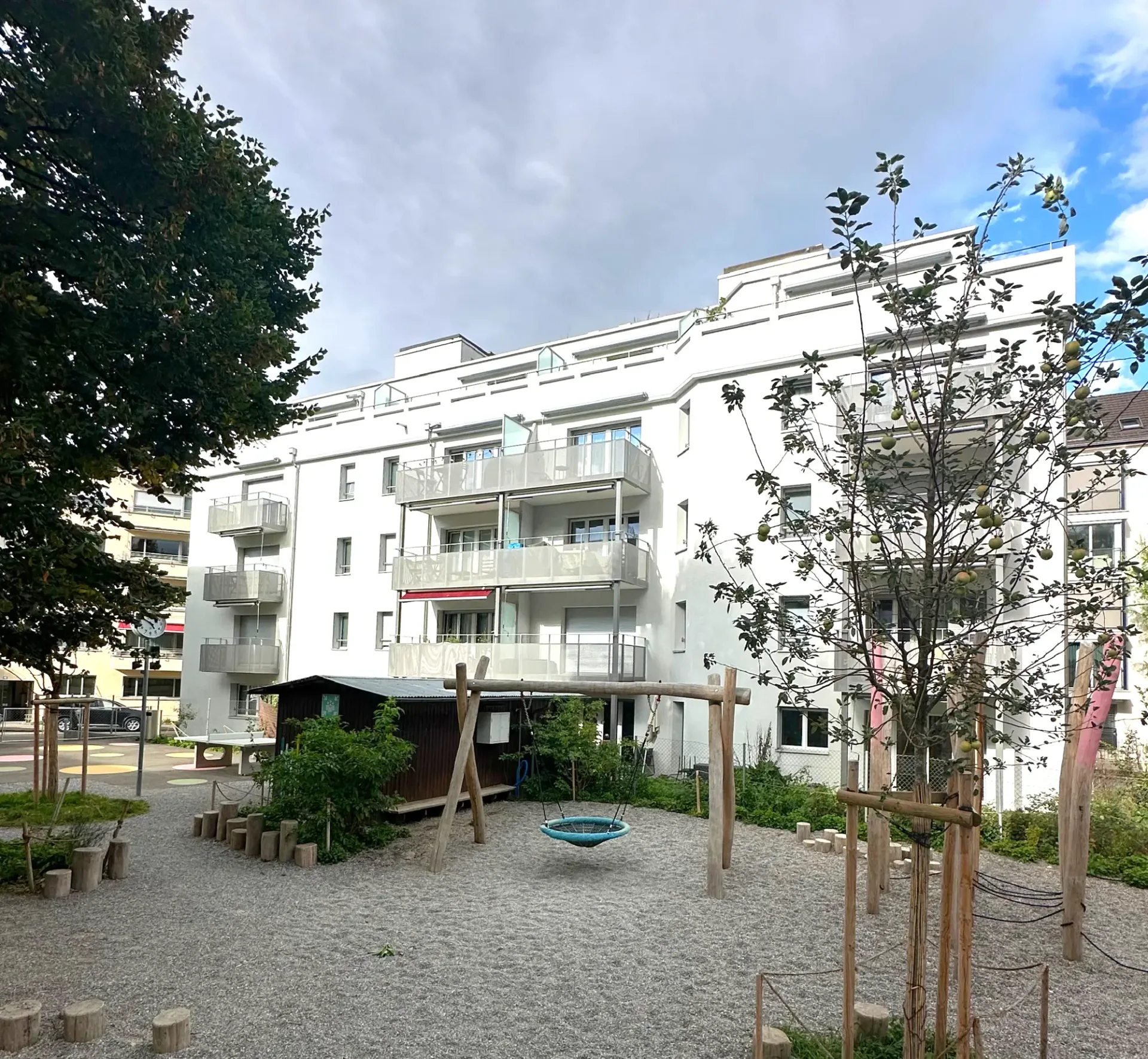 Motorradplatz in der Stadt Zürich zu vermieten!