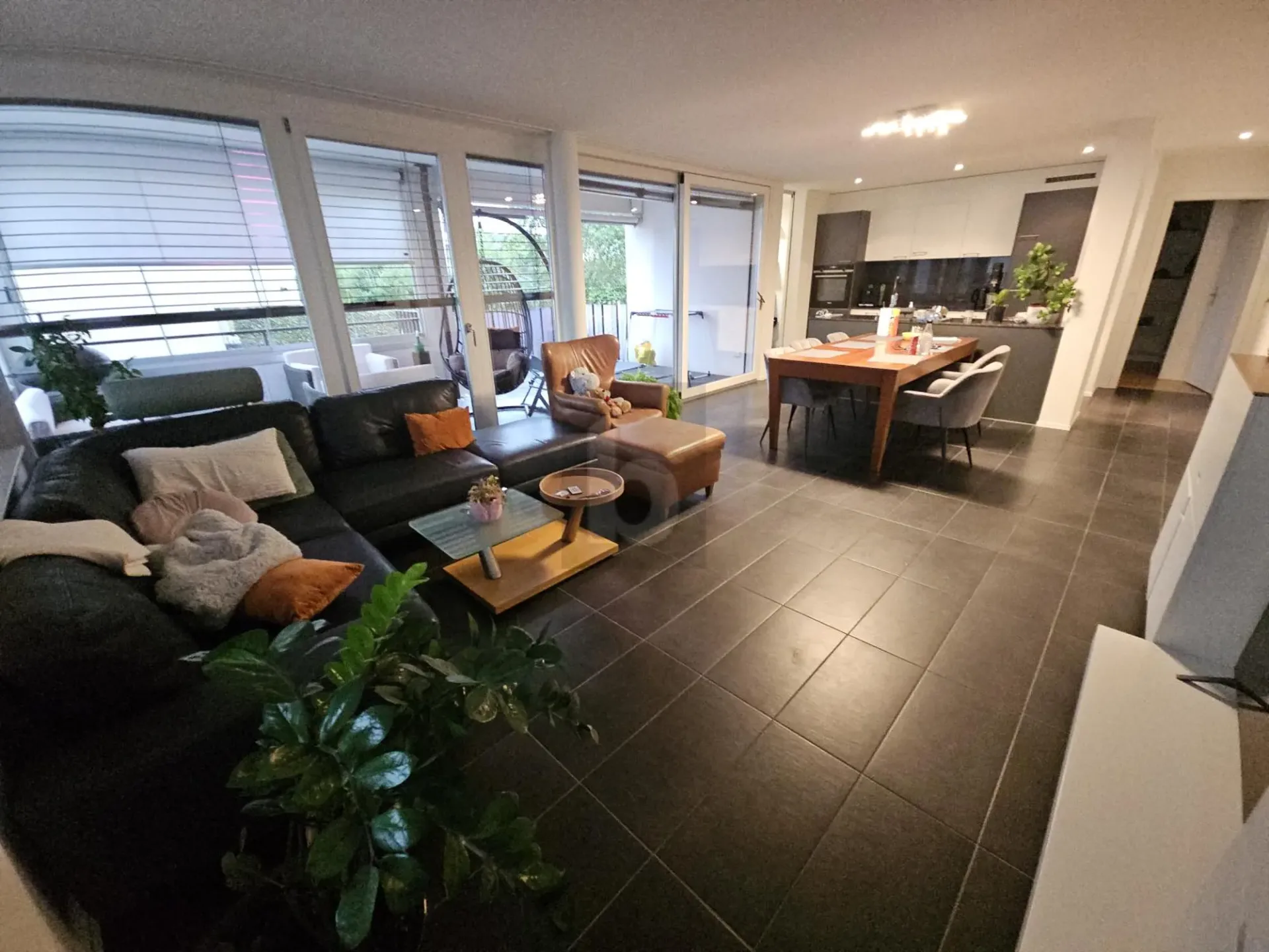 MODERNES ZUHAUSE AN ZENTRALER LAGE