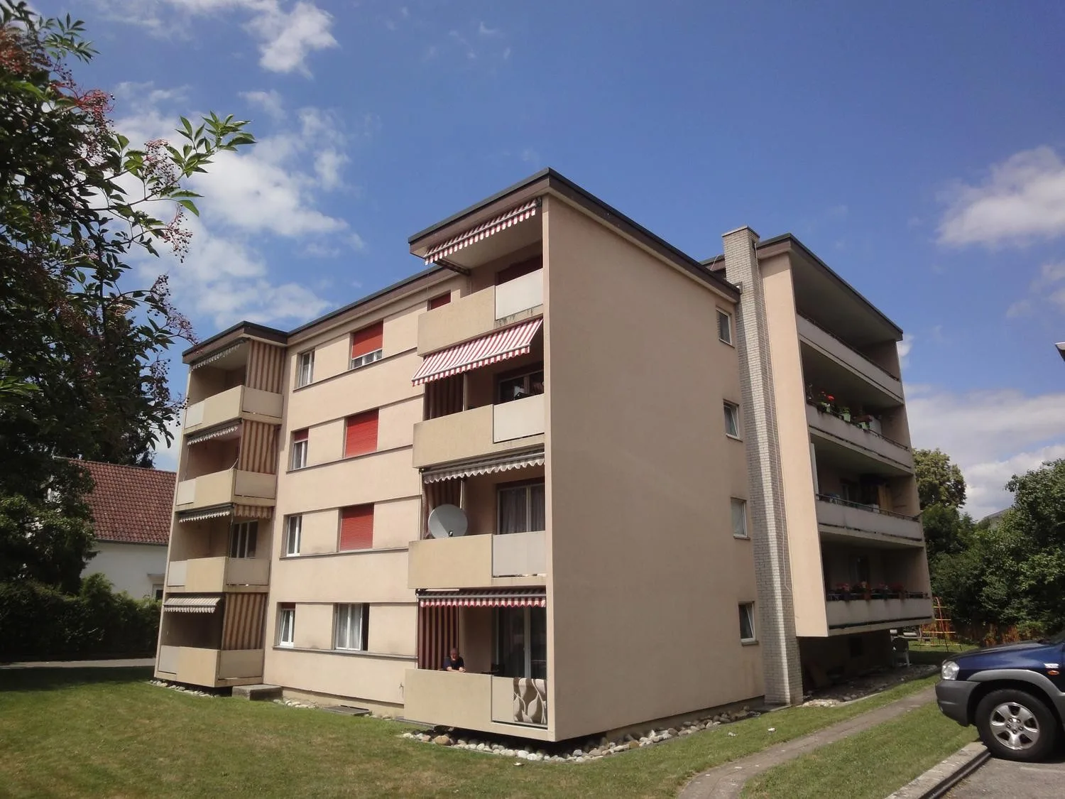Freundliche 3.5 Zimmerwohnung, sehr zentral und doch ruhig!