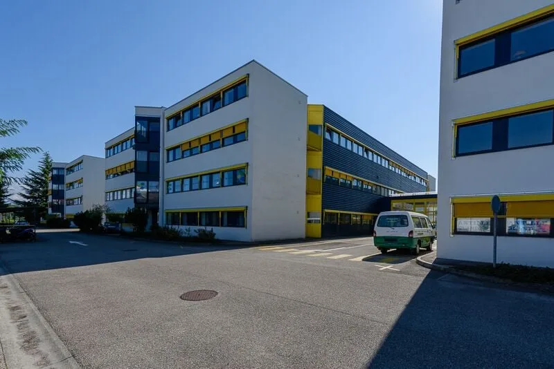 Schönes Büro zur Miete in Gland!