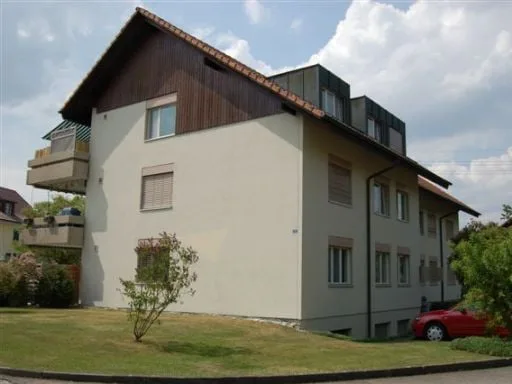 2 1/2-Zimmerwohnung, 1. Stock mitte