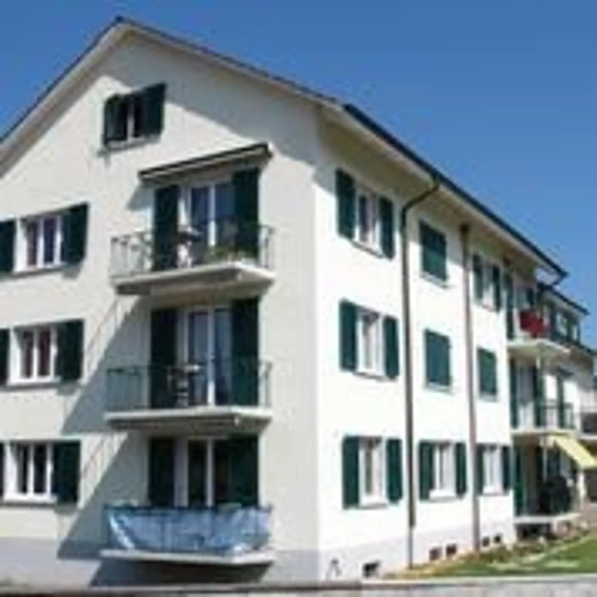 Lichtdurchflutete renovierte Wohnung