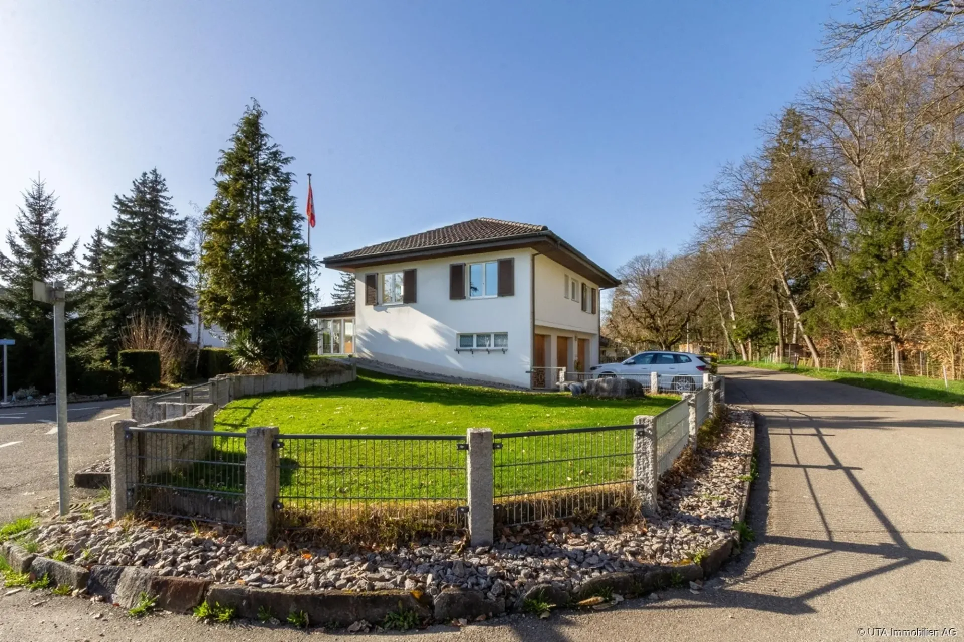 Freistehendes Einfamilienhaus, unweit des Klingnauer Stausees