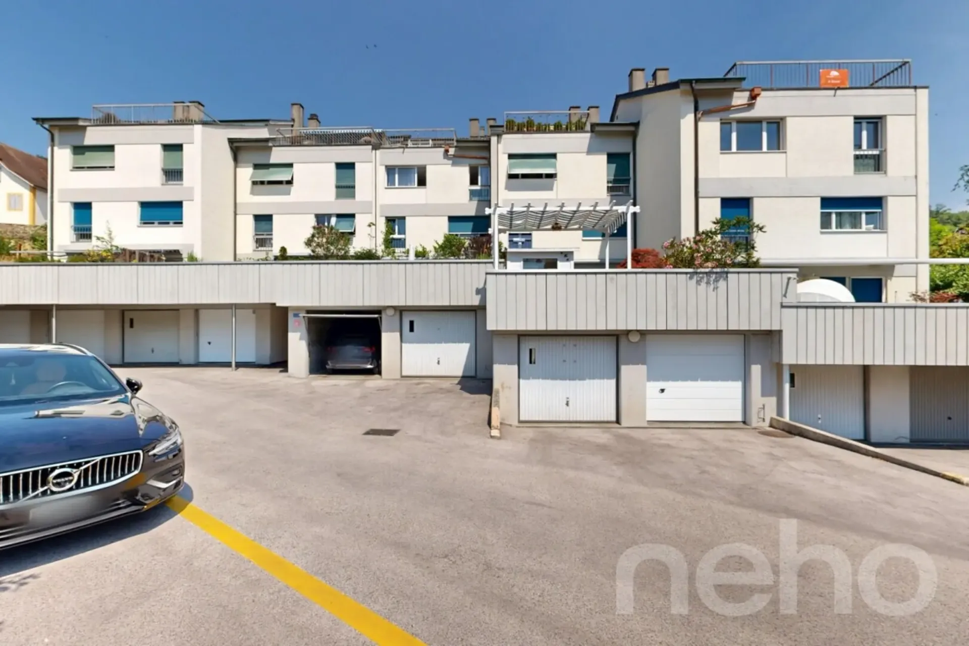 Dachgeschoss von 4,5 Zimmern mit 123m² und Terrasse von 37m² mit Panoramablick
