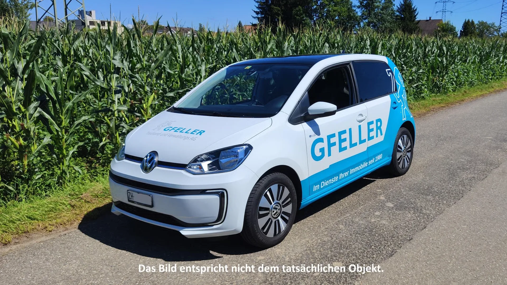 Aussenparkplatz in Winkel