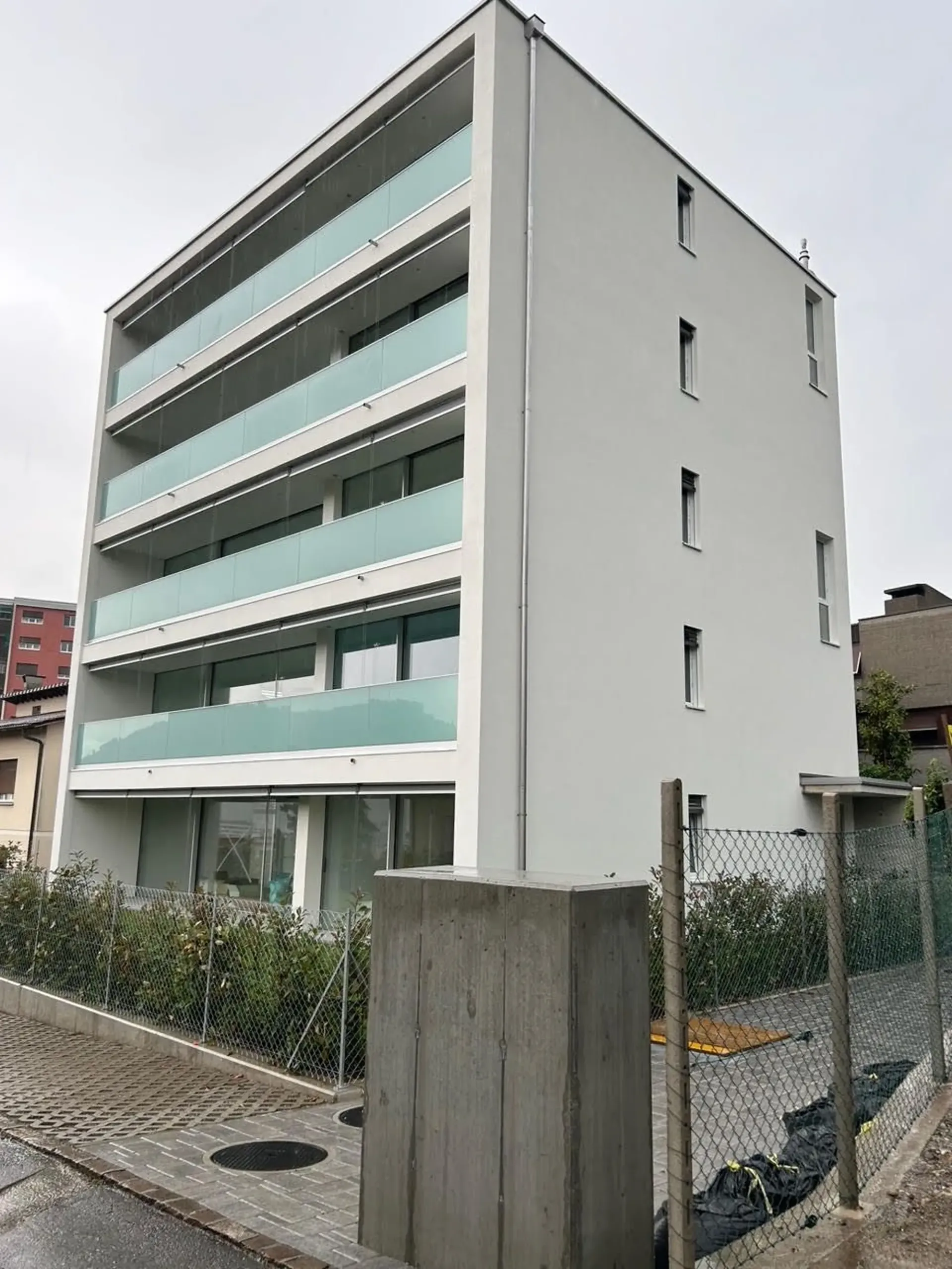 Moderne und komfortable 4.5-Zimmer-Wohnung in Vacallo: Raum, Luxus und Komfort