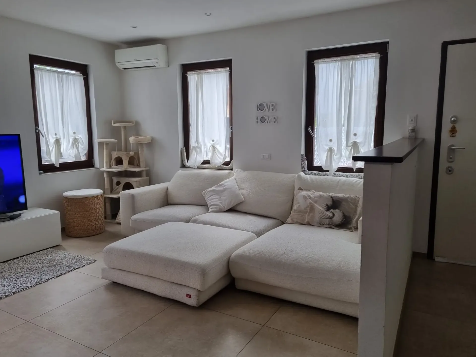 3.5-room apartment in a courtyard in Coldrerio