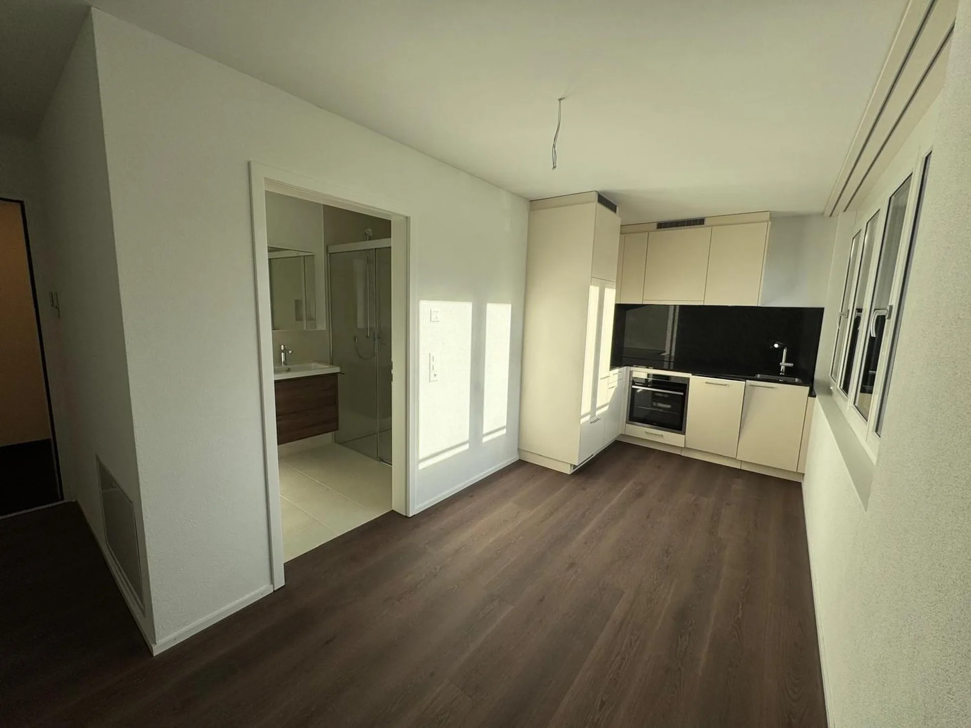 1-Zimmerwohnung im Grünen mit modernem Innenausbau