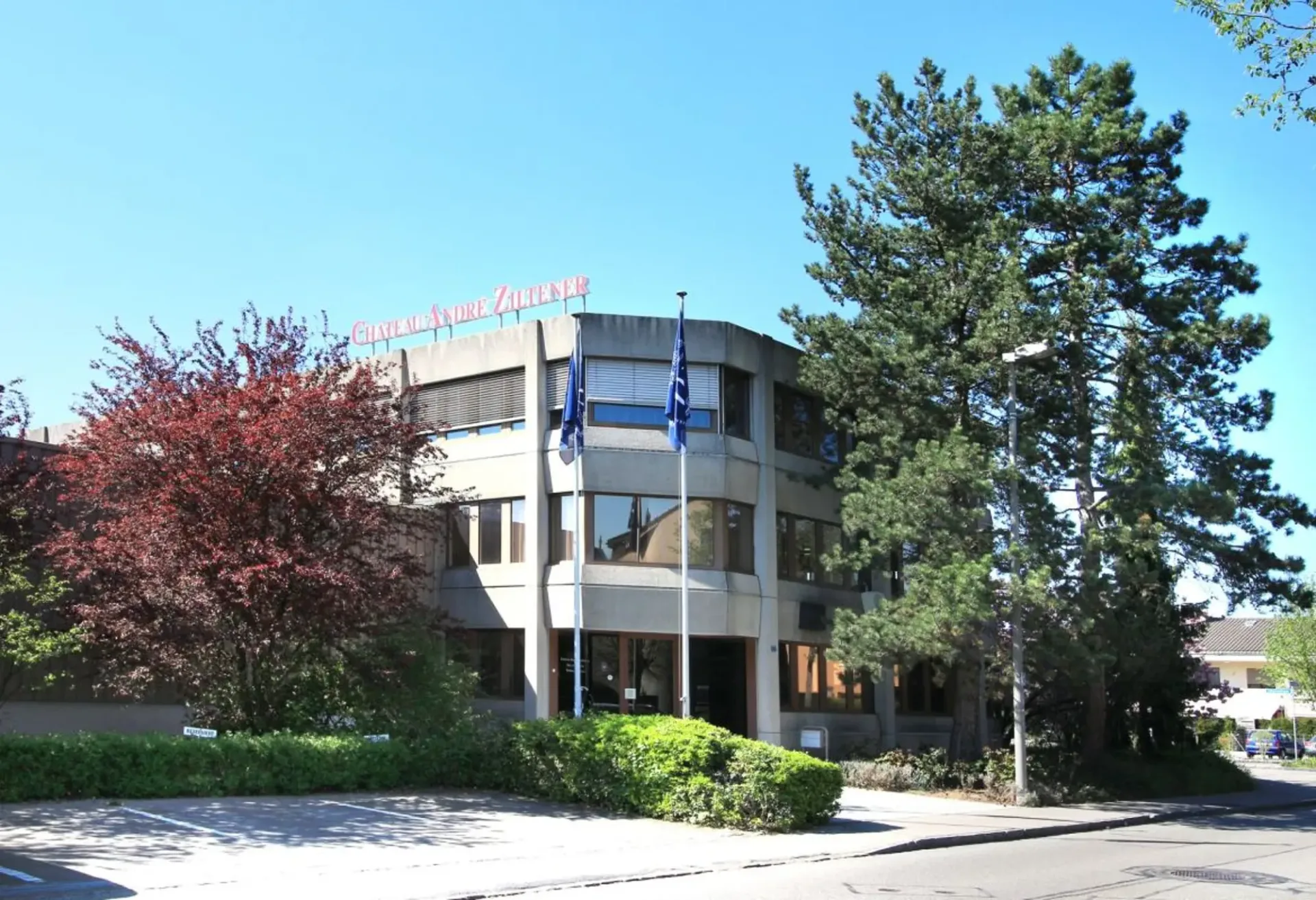 Espaces de bureau attractifs dans la zone industrielle de Kägen, Reinach