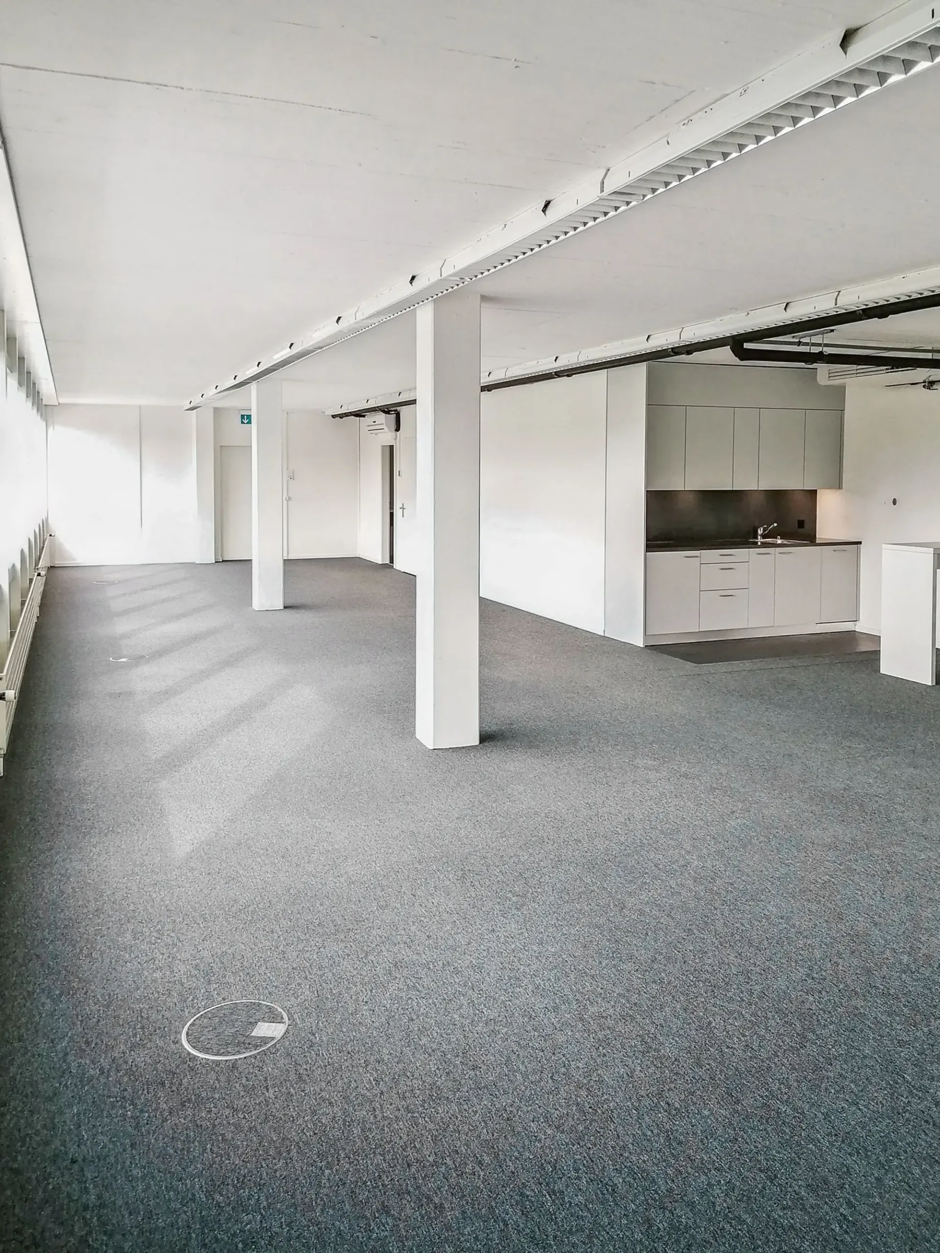 Ihre neue Geschäftsadresse zwischen Zürich, Zug und Luzern - frisch saniert - flexible Nutzung