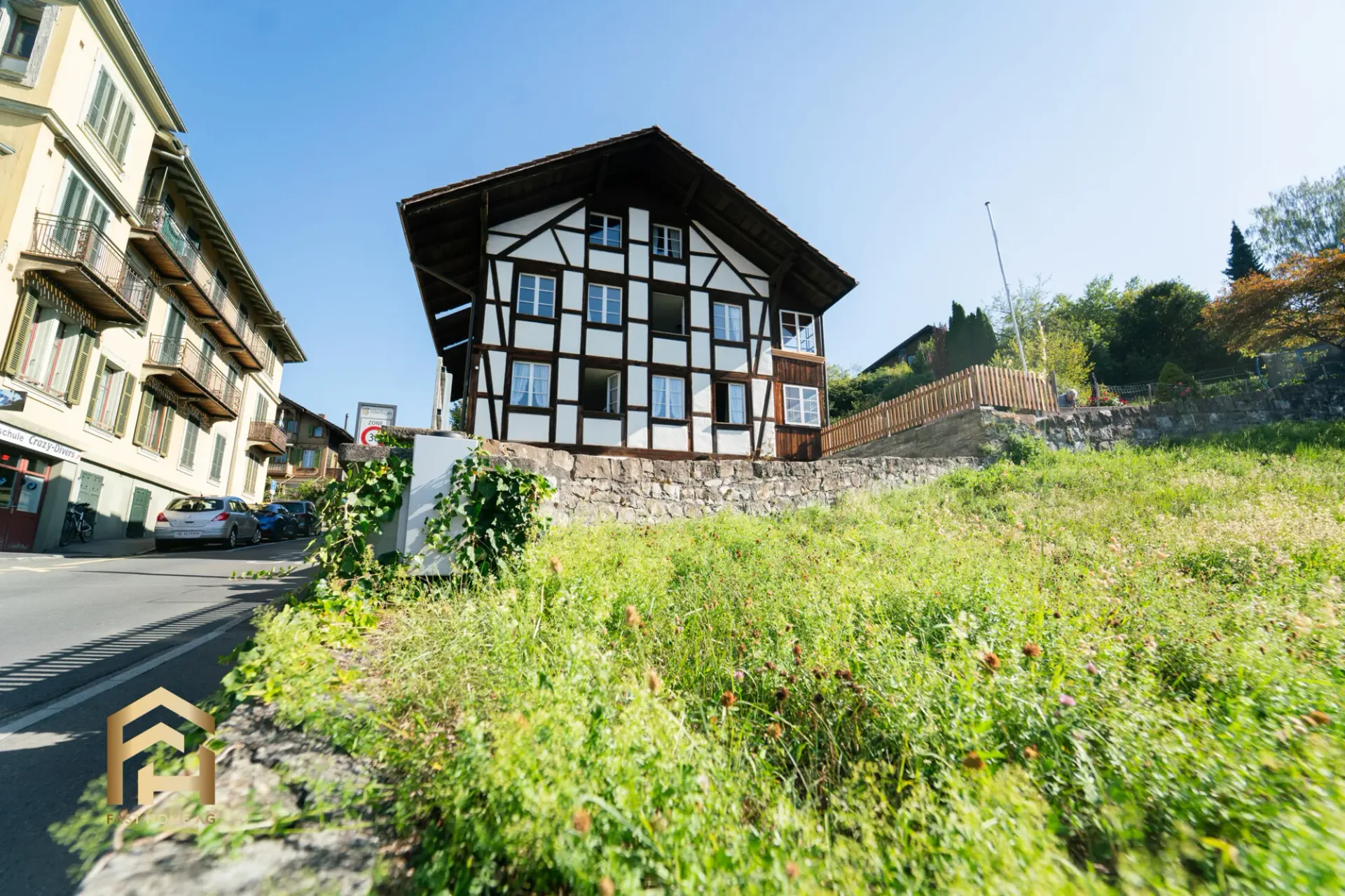 Grosszügige 5.5-Zimmer-Maisonettewohnung wenige Schritte vom Thunersee