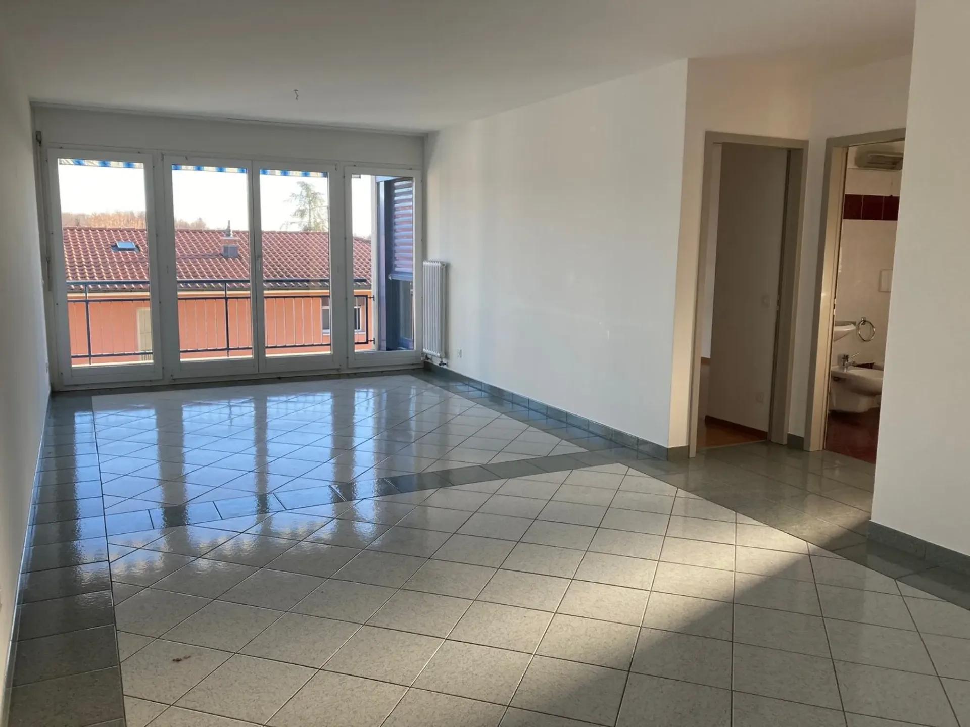Helles 3.5-Zimmer-Apartment in ARZO