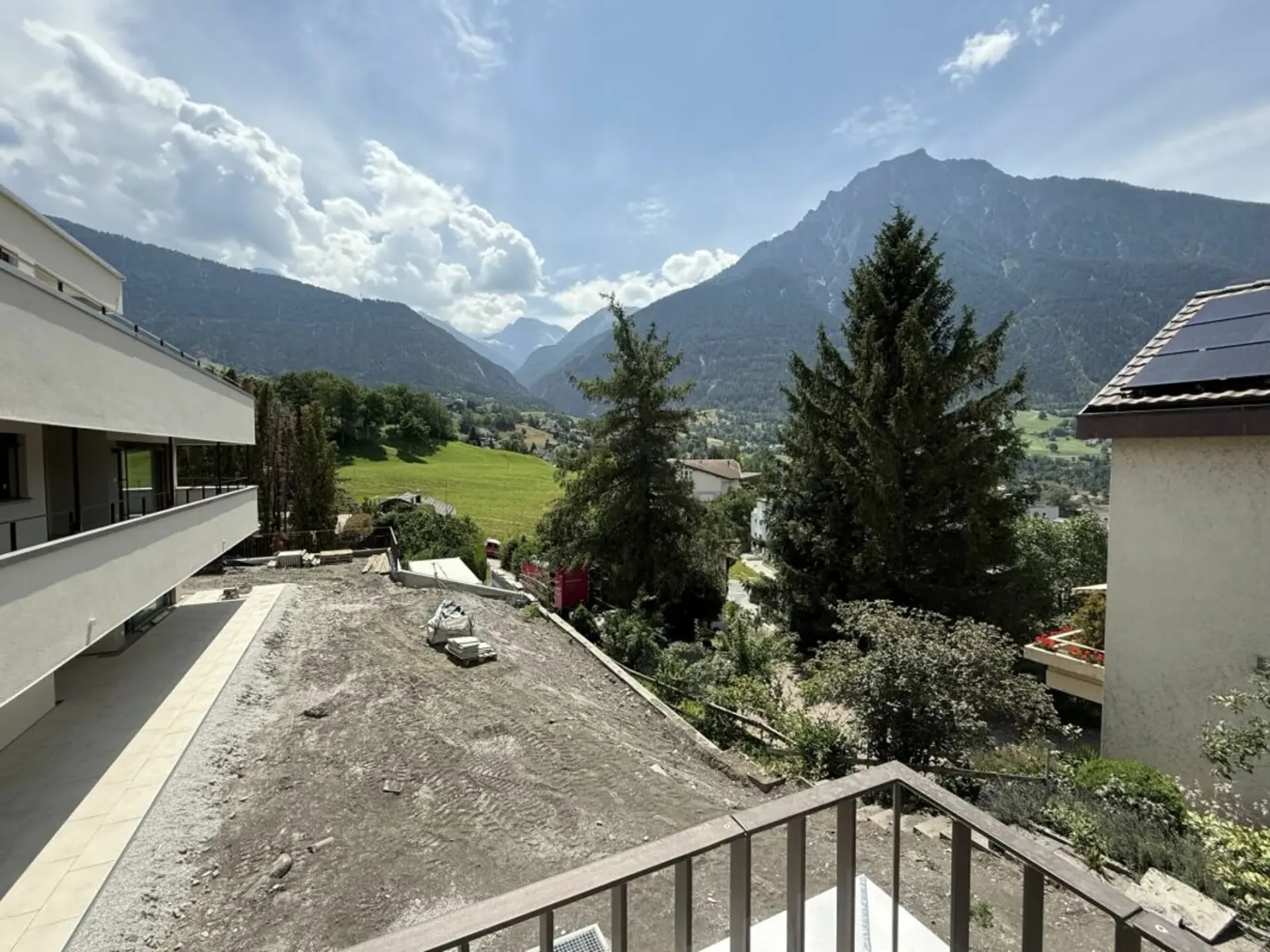 Einzigartige Wohnung mit alpinen Weitblick in Brig und grosser Sonnenterasse
