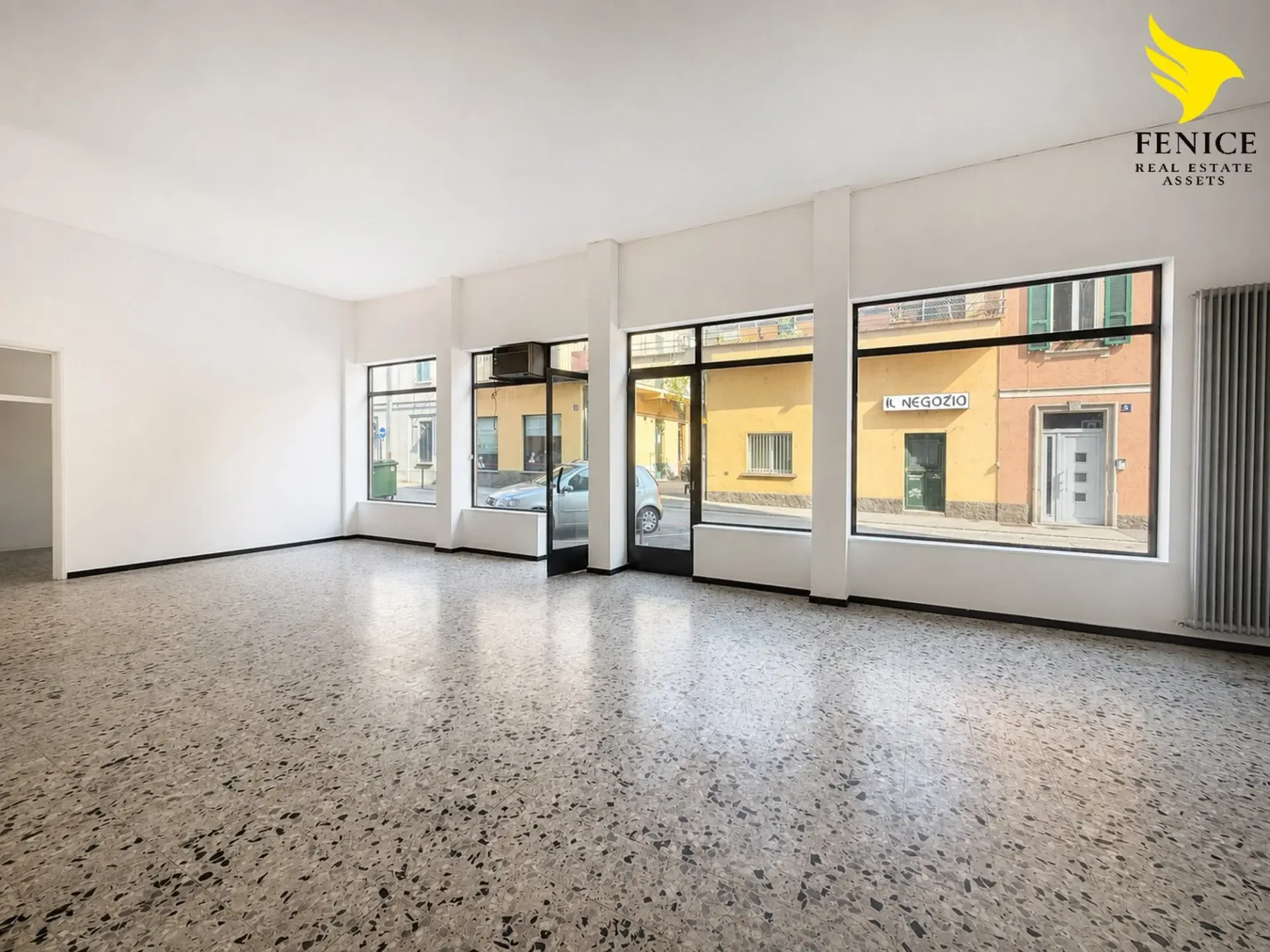 Large commercial space of 180 m² on the ground floor in Chiasso