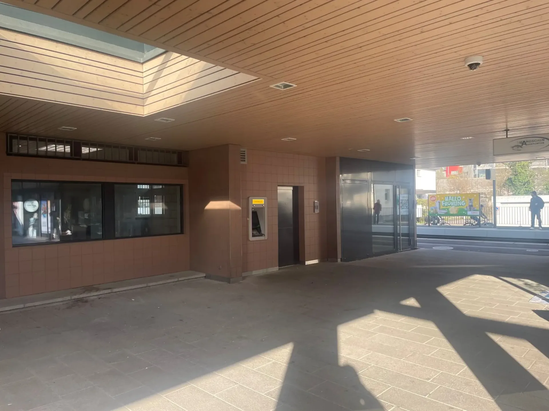 Attraktive Geschäftsfläche an bester Lage in Therwil