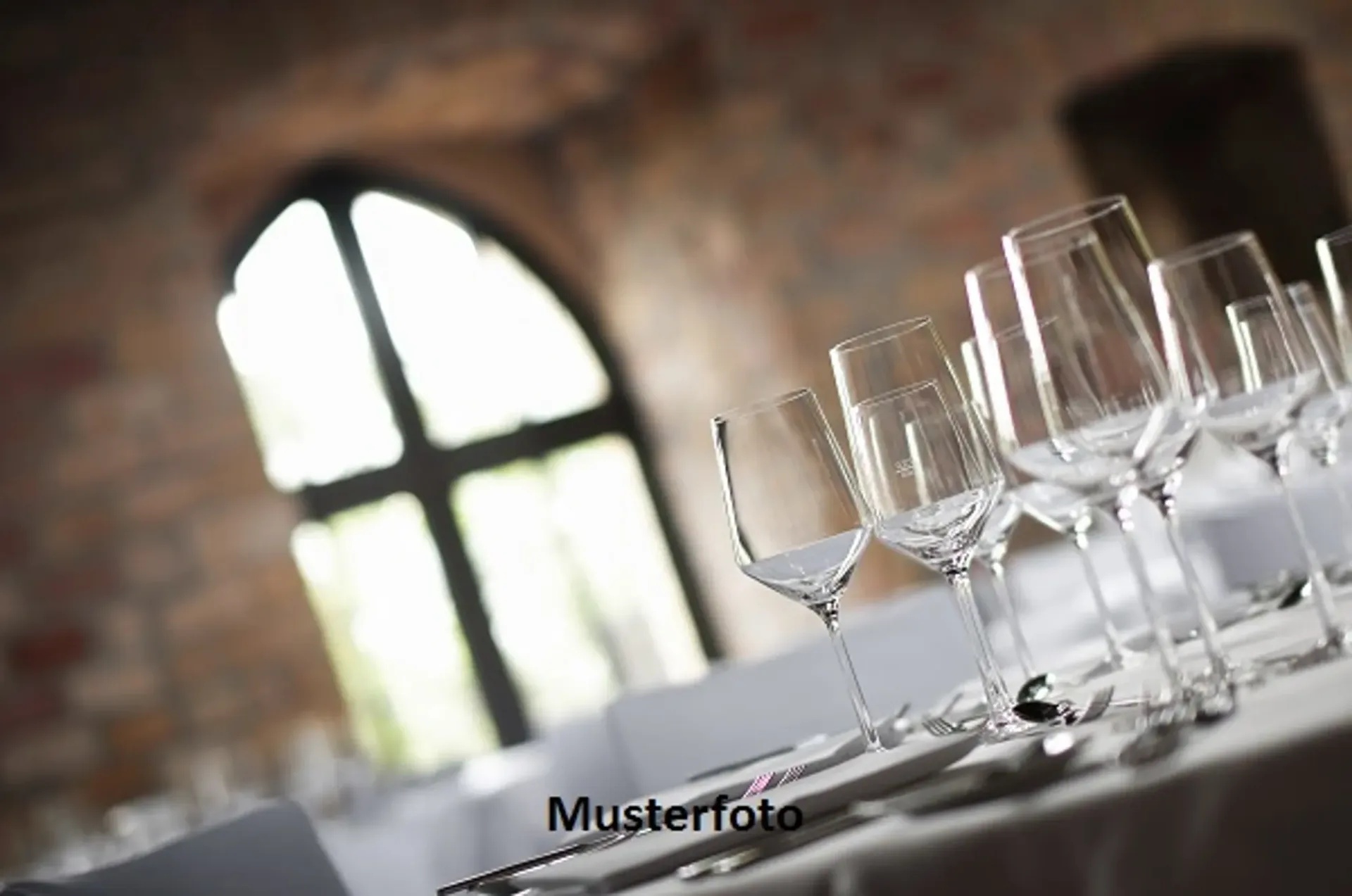 *Formation/Restaurant et terrain*