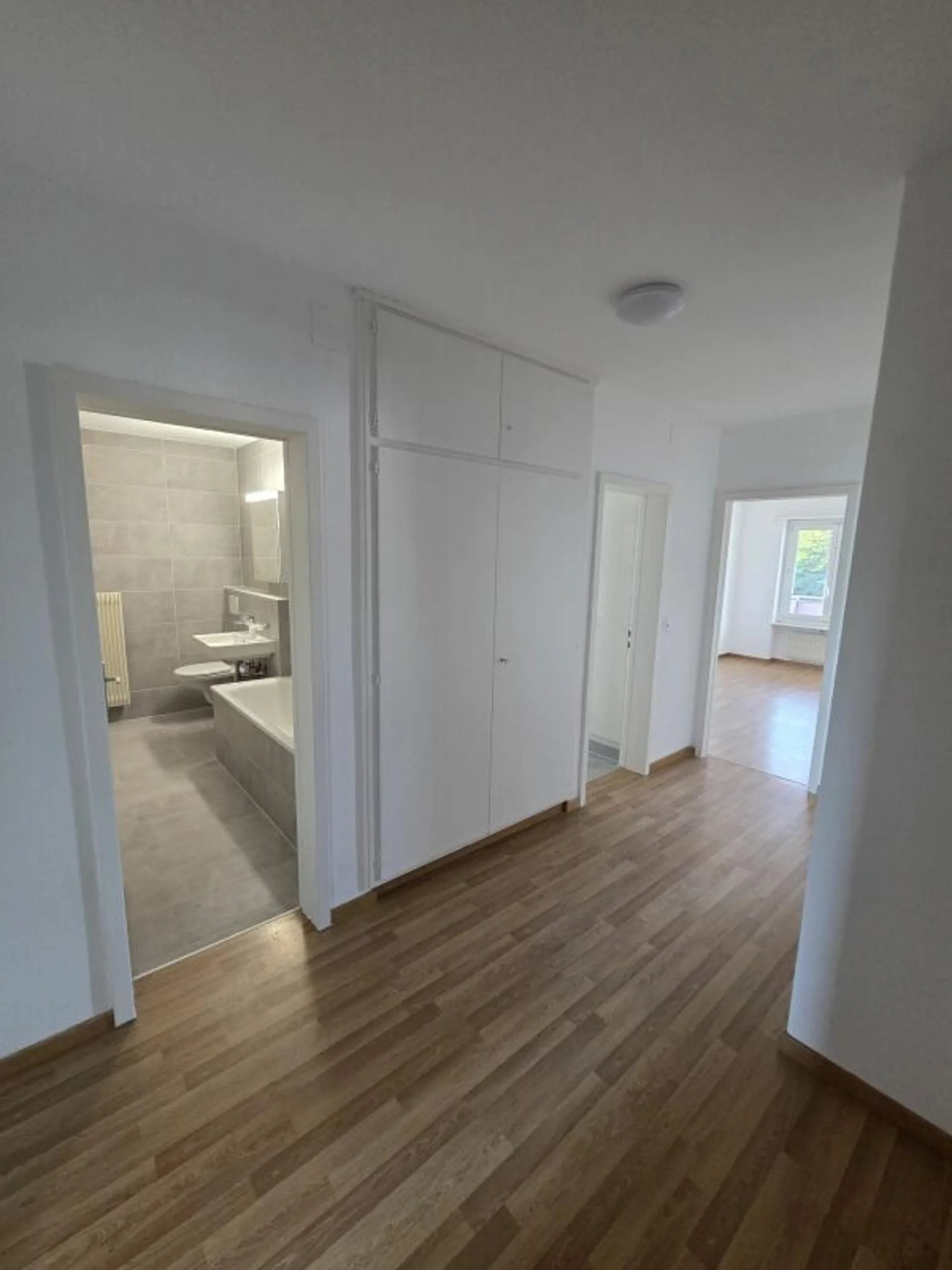 neu sanierte 3.5 Zimmerwohnung