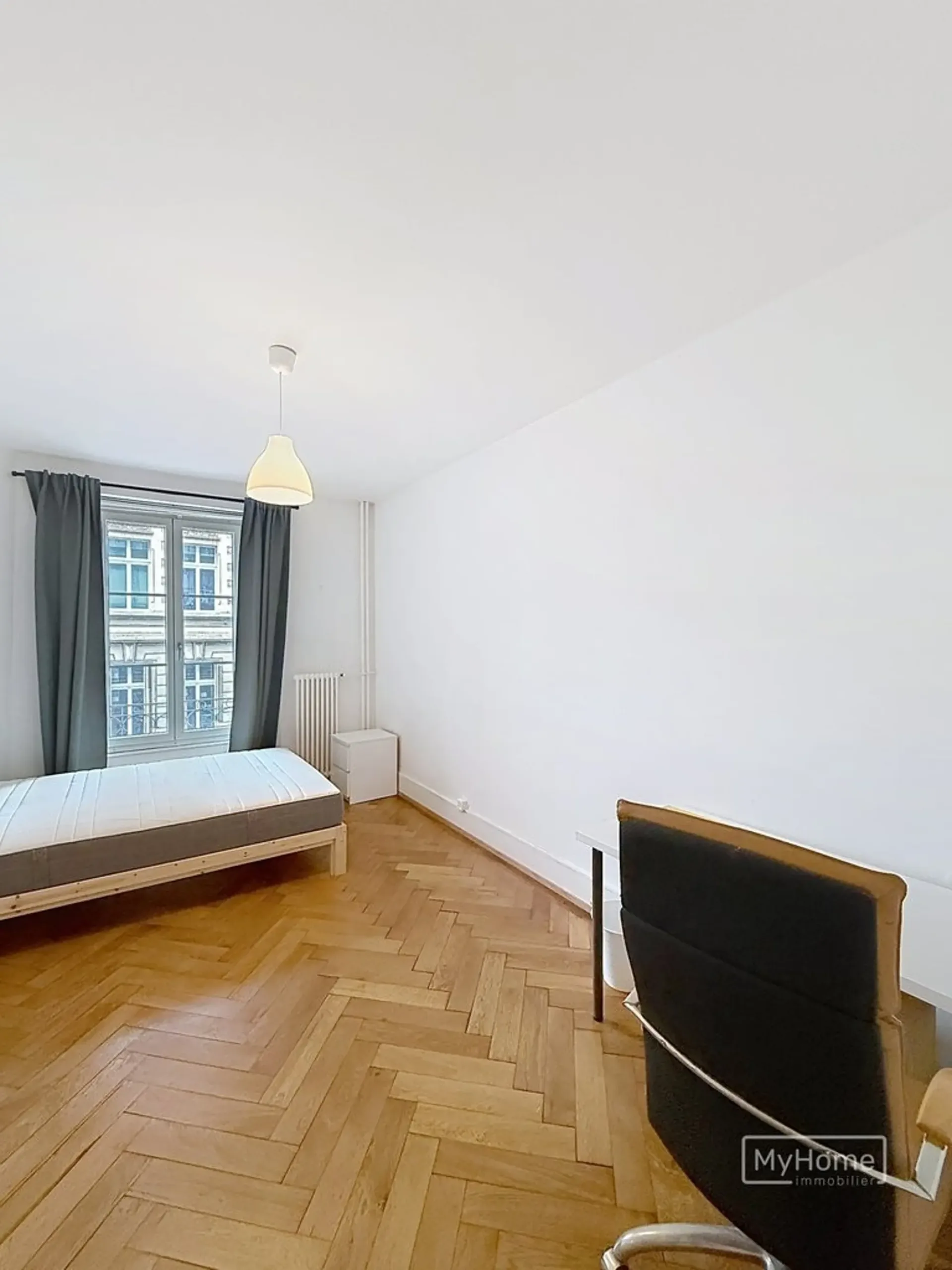 Einzelzimmer zur Miete im Zentrum von Lausanne