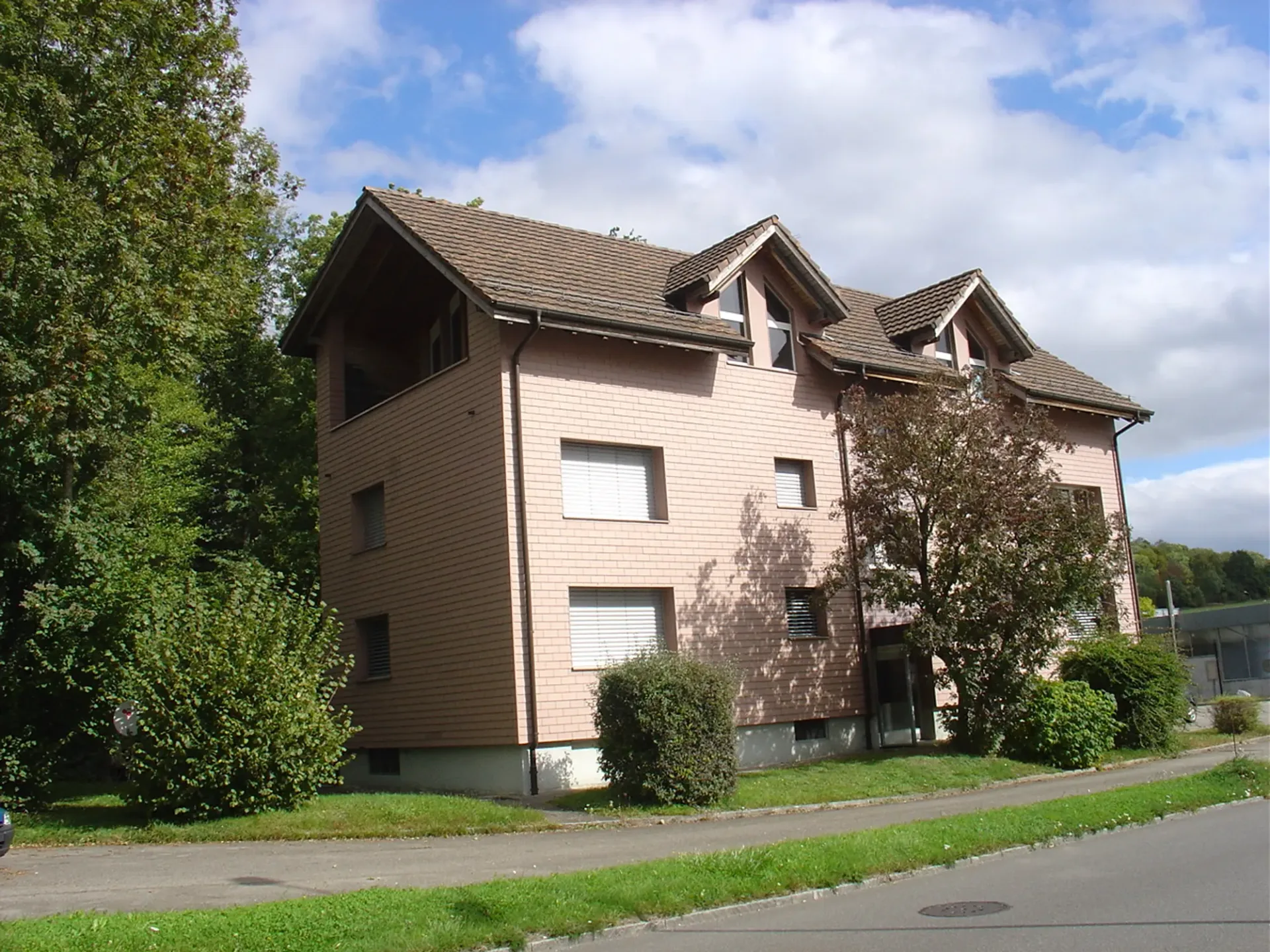 3.5-room apartment for rent in Otelfingen