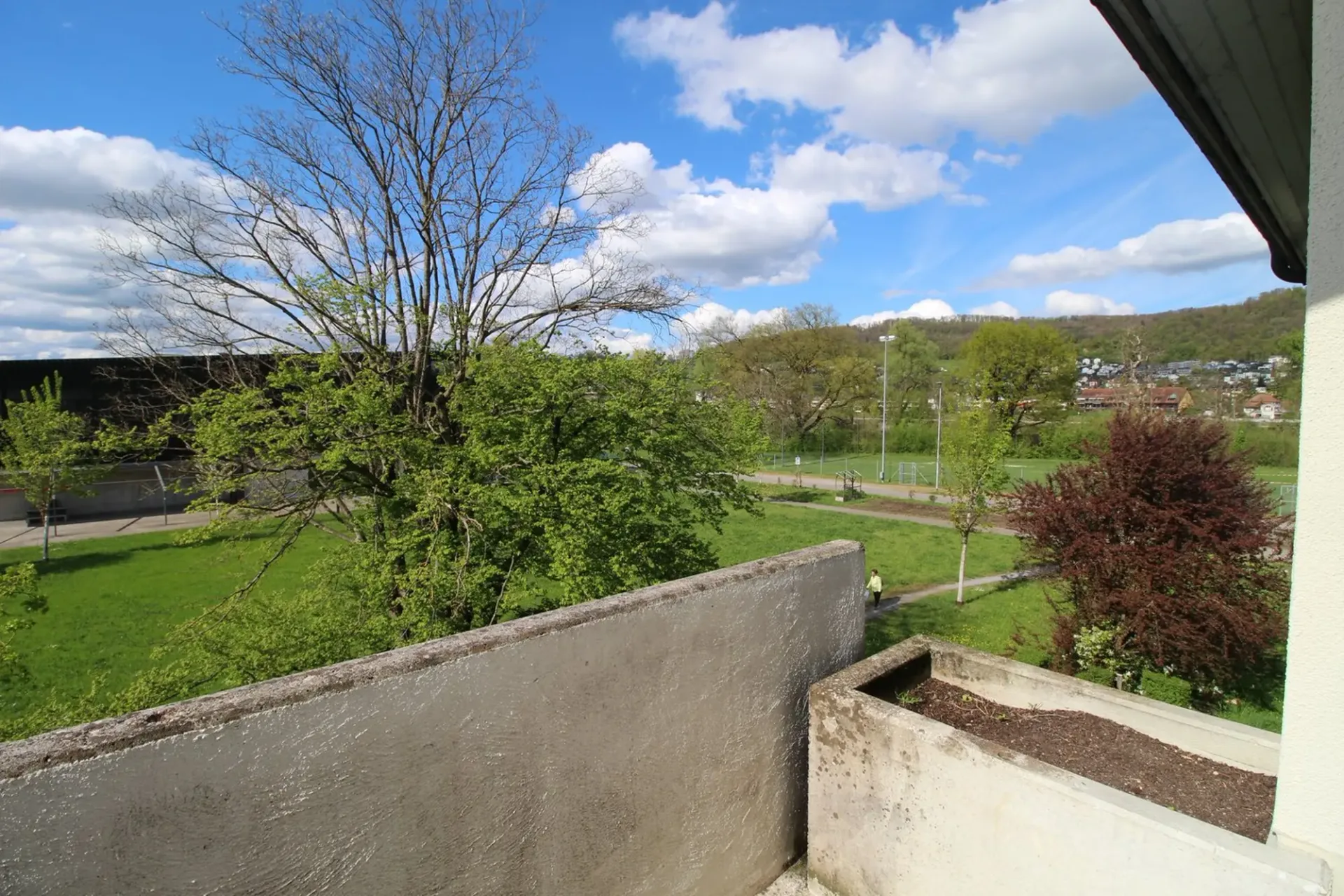 Gemütliche 2.5-Zimmer-Wohnung mit Balkon in Kleindöttingen