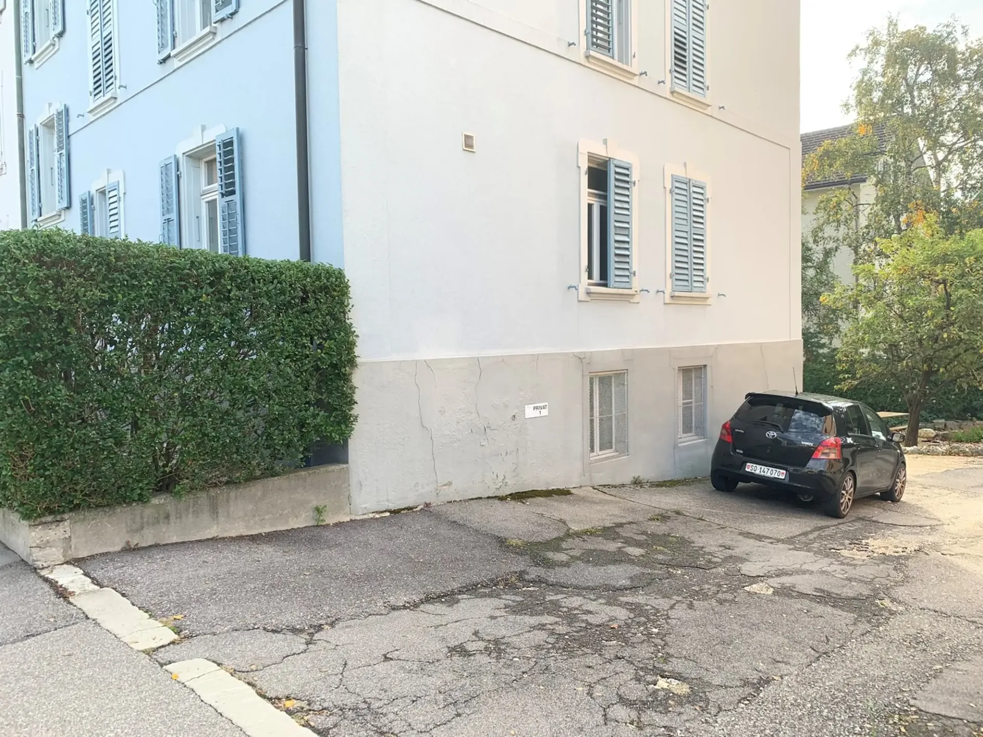 Aussenparkplatz zu vermieten