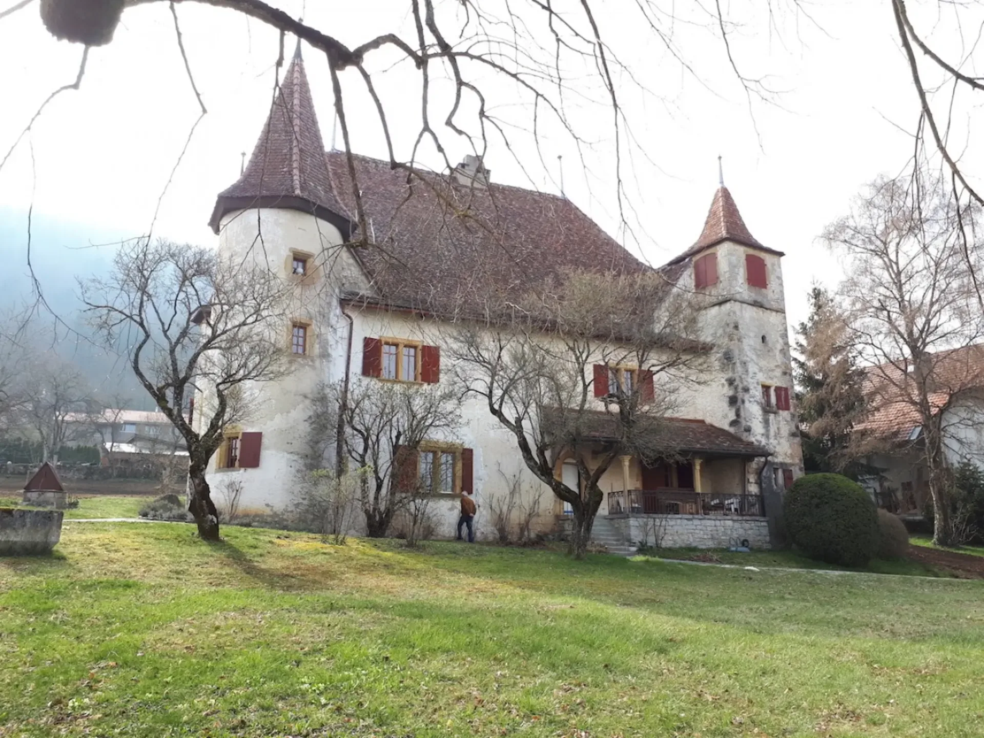 Appartement in Fenin mit Dorfcharakter