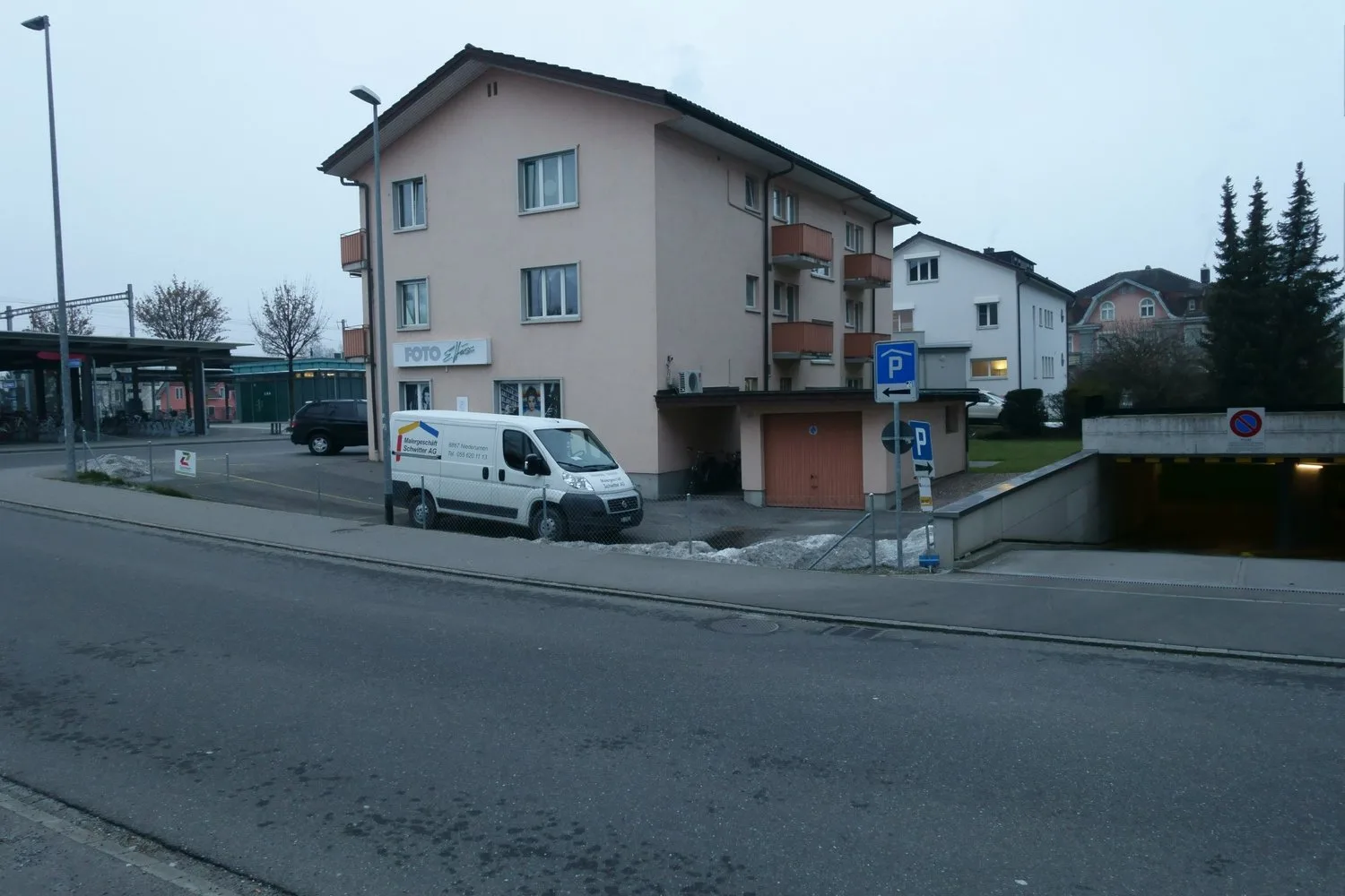 Tiefgaragenparkplatz im Zentrum von Uznach
