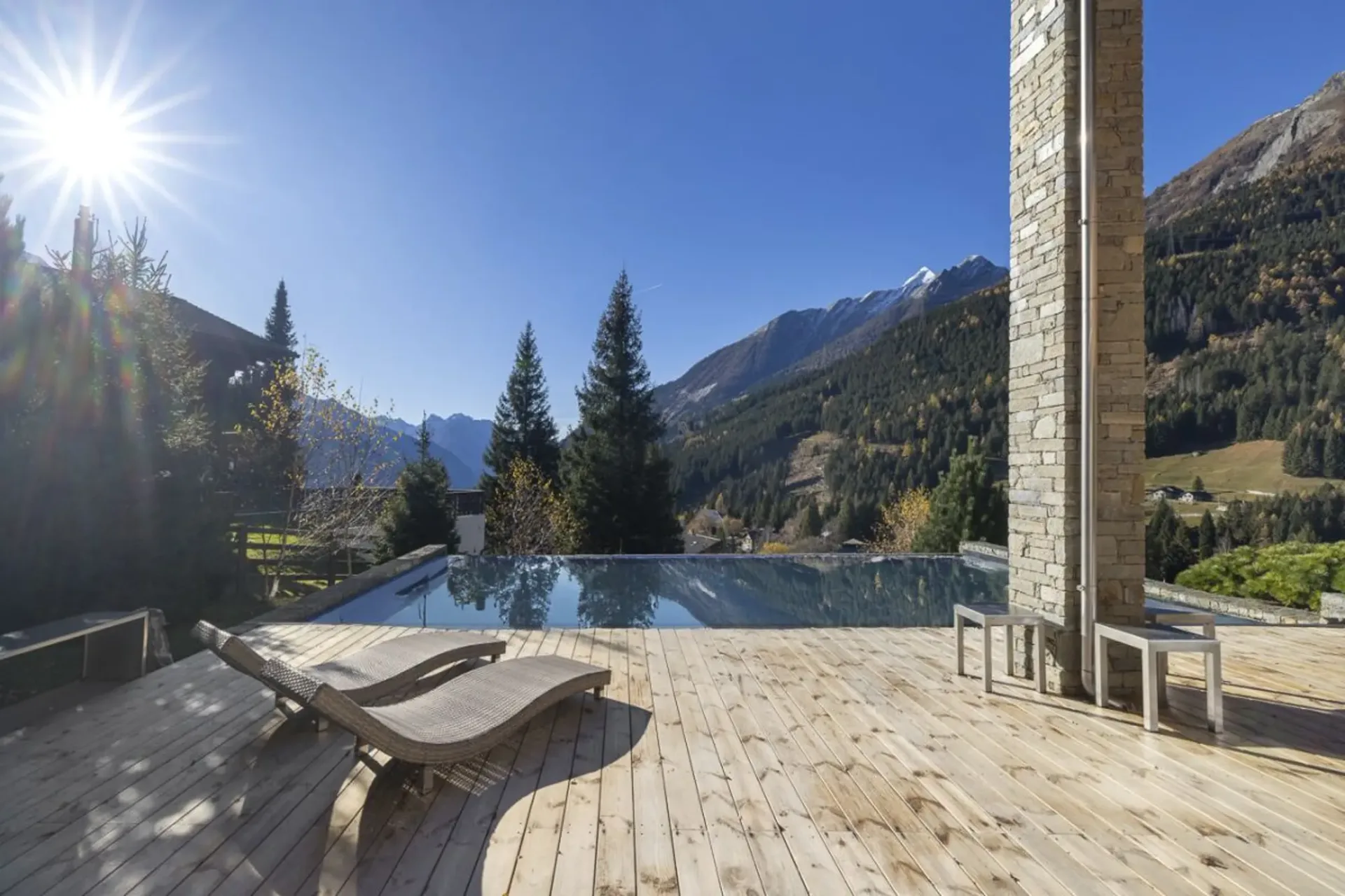 Gran Chalet De Fora