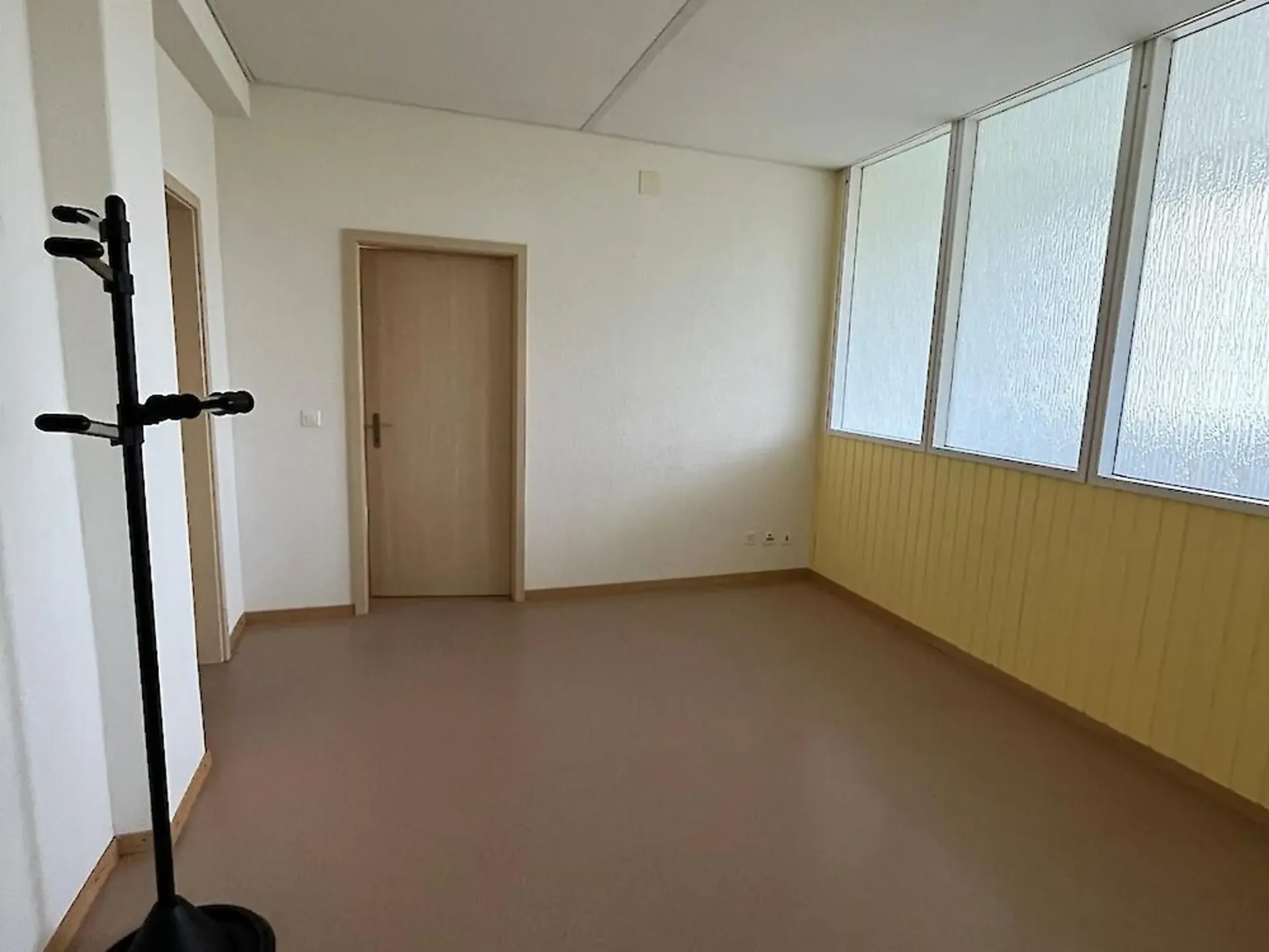 Große 5,5-Zimmerwohnung in Montet