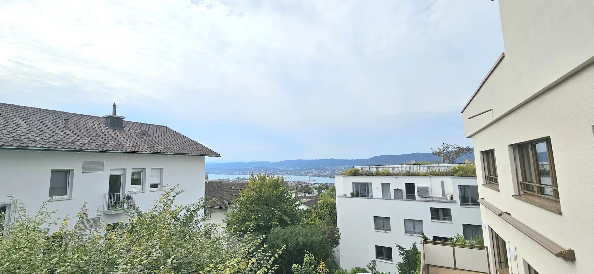 Horizon Lake View  - 2.5 Zimmerwohnung an Toplage in Zürich
